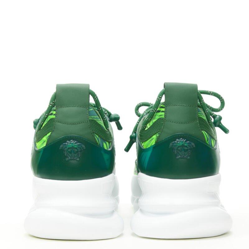 VERSACE Chain Reaction Jungle Print vert chunky sole sneaker EU38 US8 Pour femmes en vente
