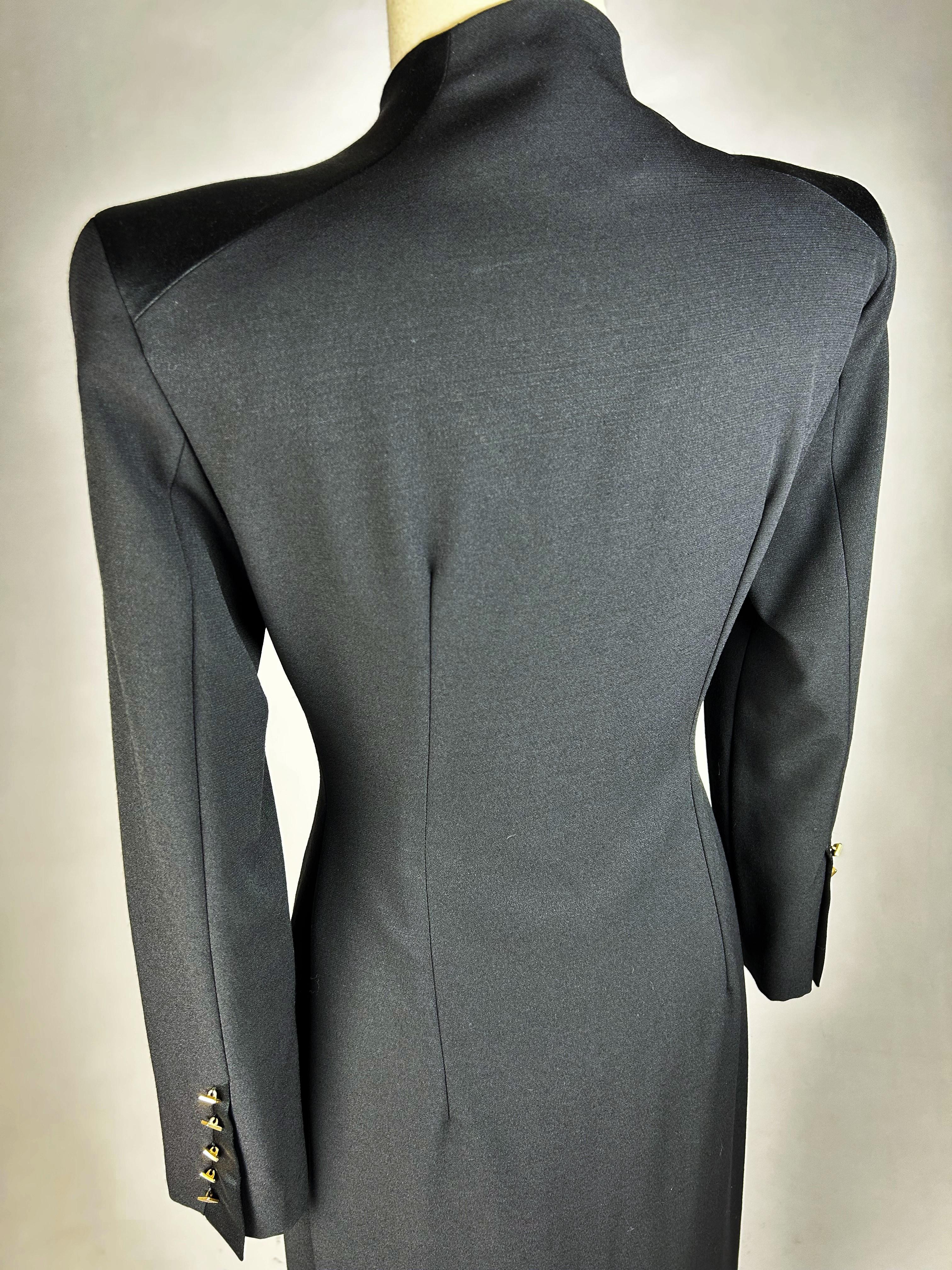 Versace Classic V2 Evening Tuxedo Coat - Italy Circa 2000 For Sale 8