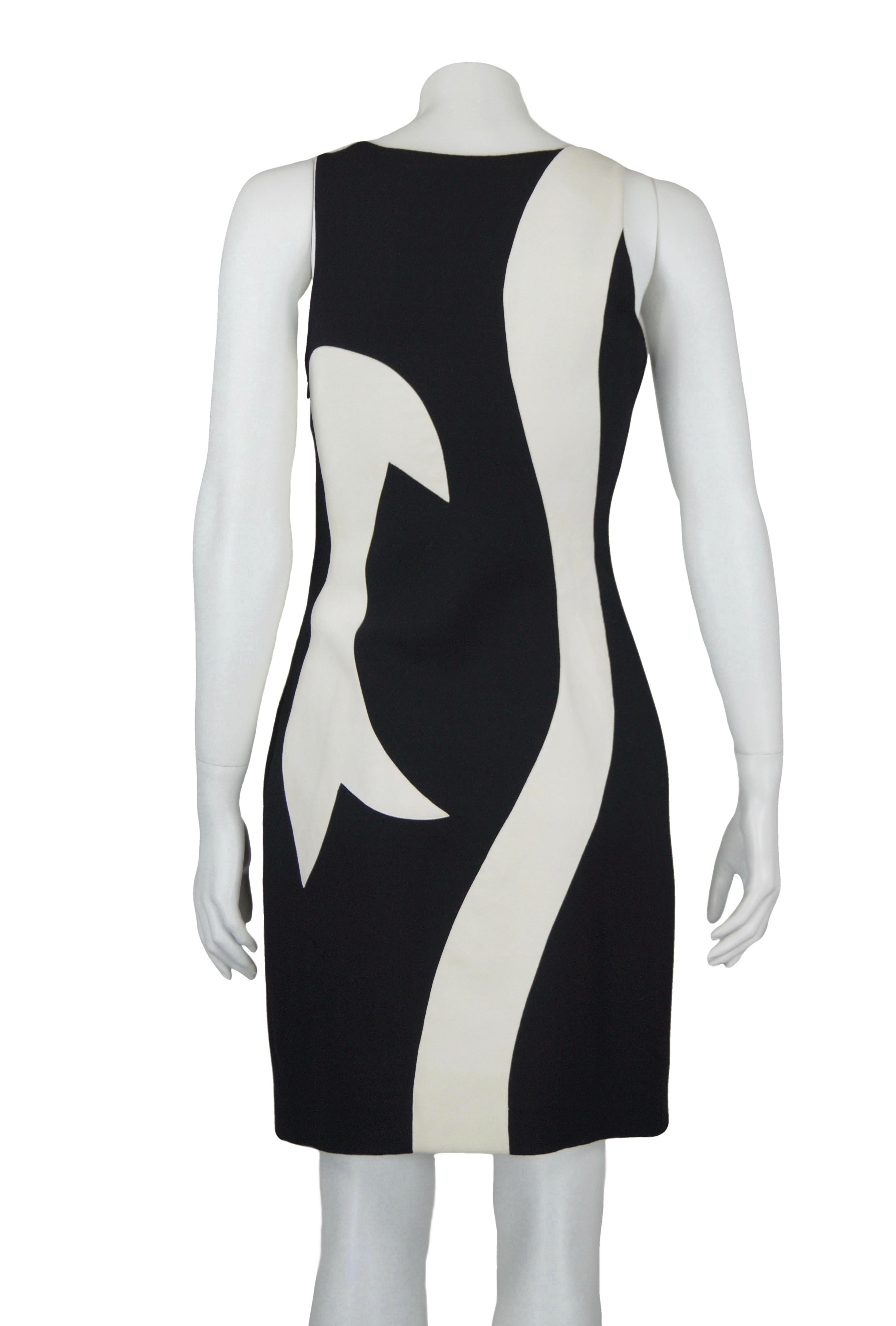 VERSACE coat and dress black and white F/W 2011 For Sale 7