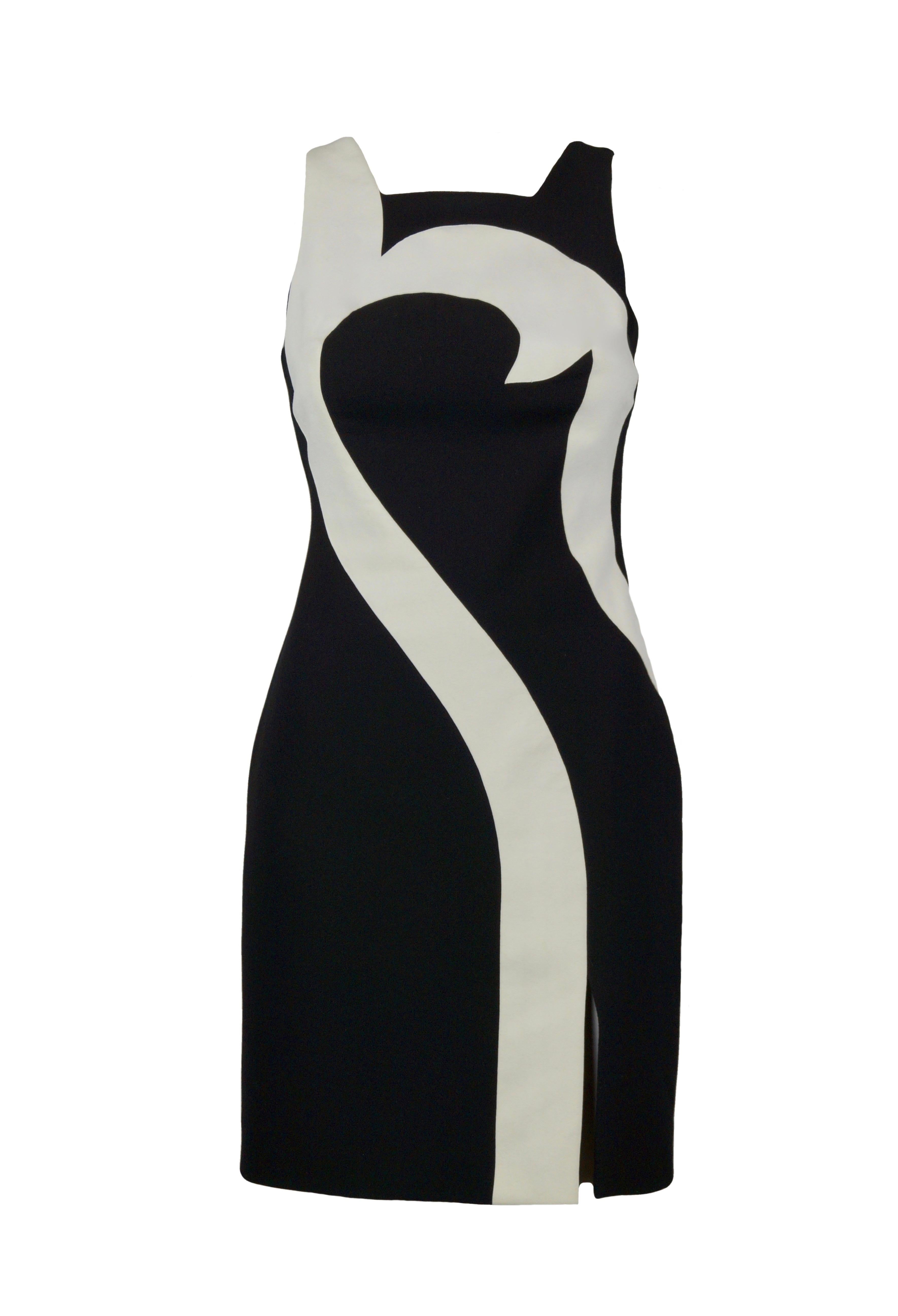 VERSACE coat and dress black and white F/W 2011 For Sale 1