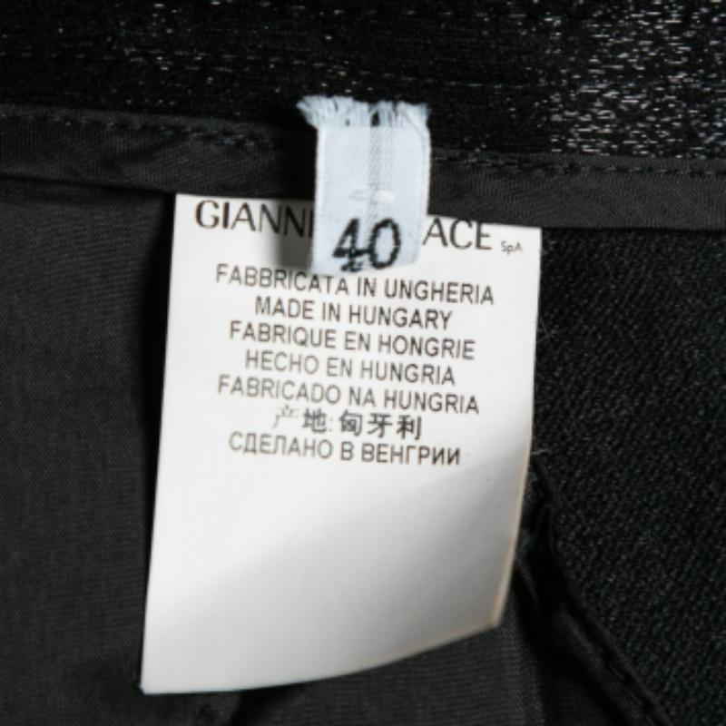 Versace Collection Schwarze Hose aus strukturierter Wolle S Damen im Angebot