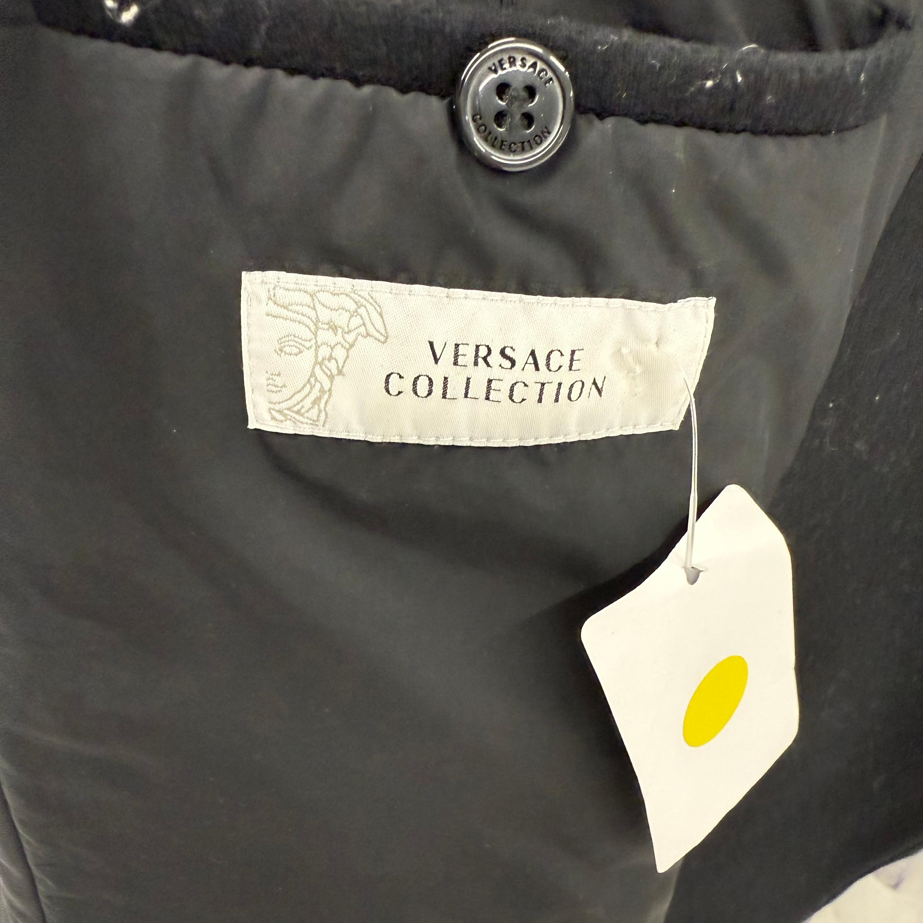 Versace Collection Men Fur Collar Collection Size 52 For Sale 2