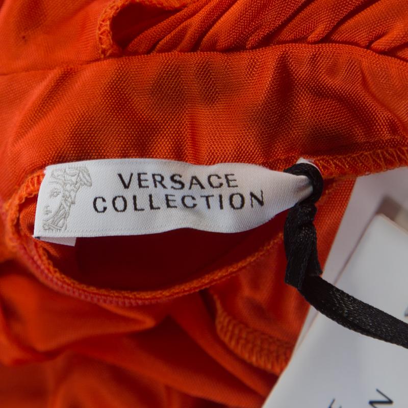 Versace Collection Orange Knit Medusa Icon Choker Detail Halter Gown L In Good Condition In Dubai, Al Qouz 2
