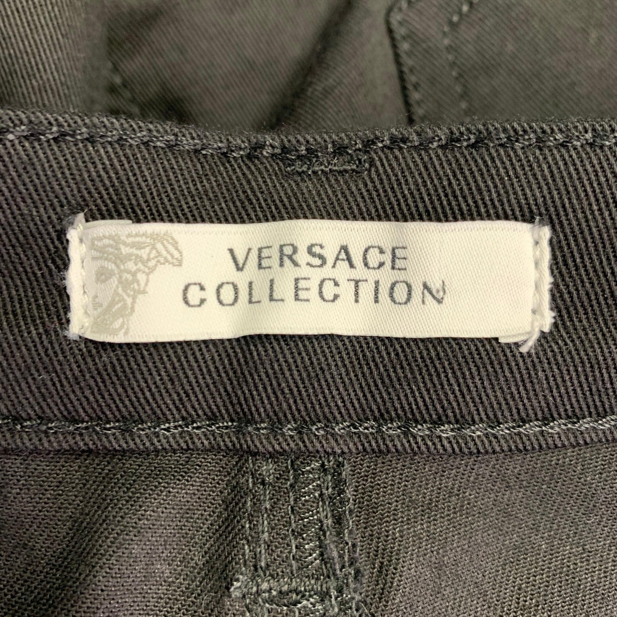 VERSACE COLLECTION Size 30 Donna Black Cotton Blend Studded Skinny Jeans For Sale 2