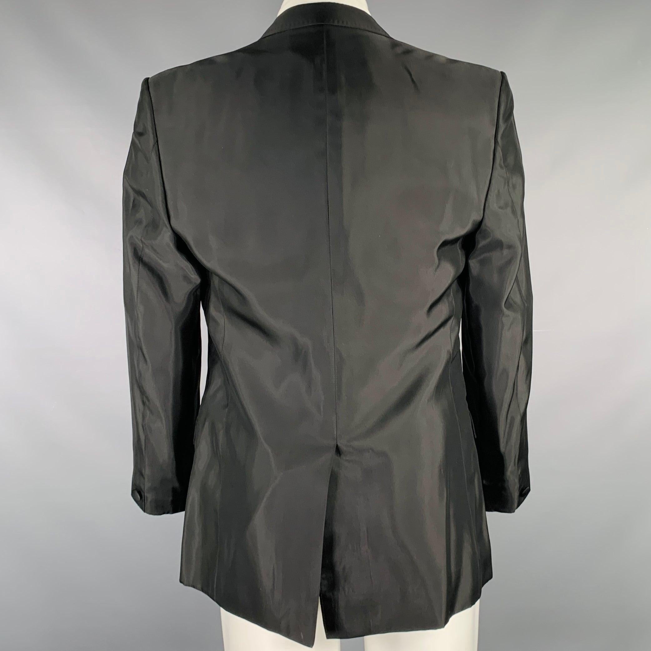 Versace Collection Taille 40 Manteau de sport à revers en acétate noir Bon état - En vente à San Francisco, CA