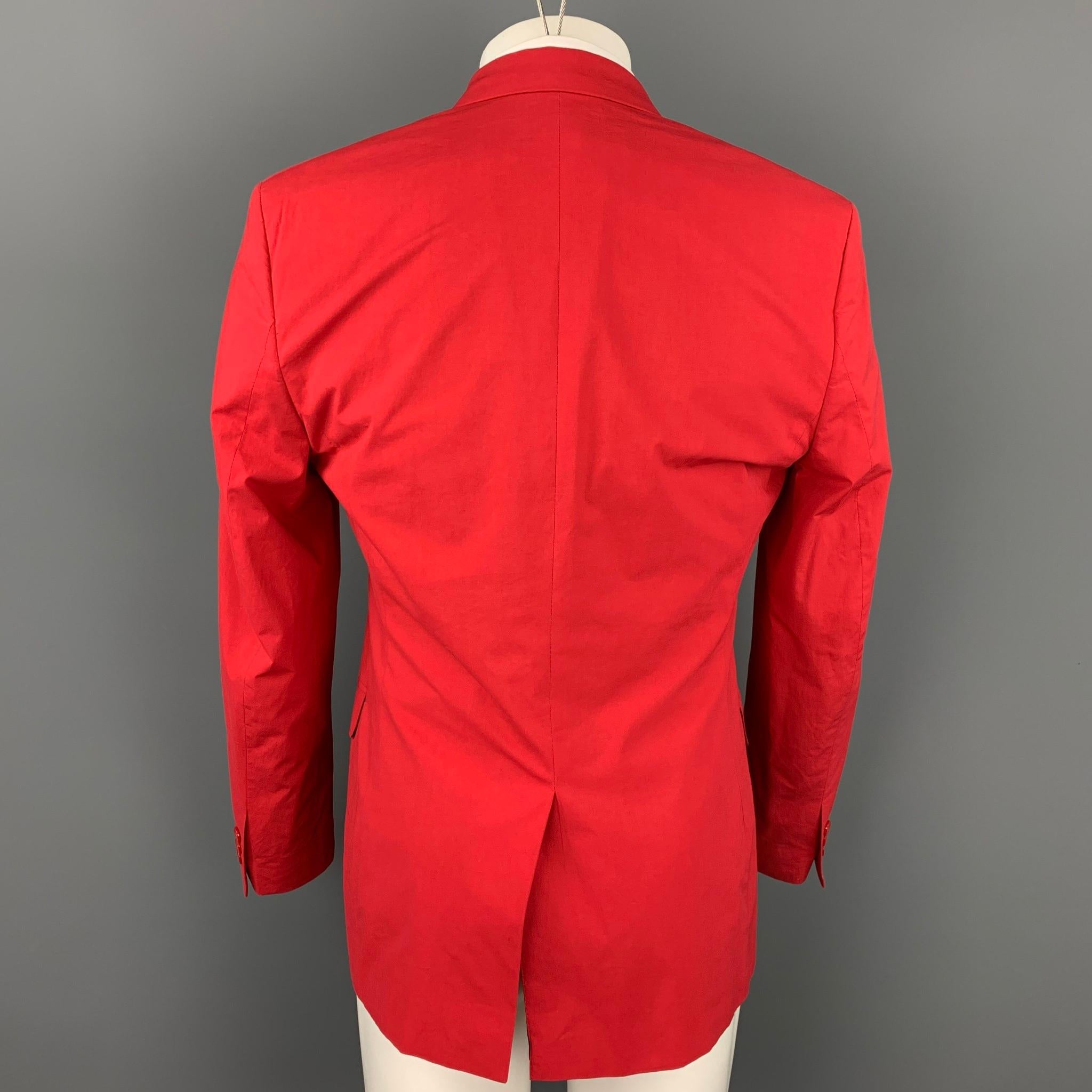 VERSACE COLLECTION Size 40 Red Cotton Notch Lapel Sport Coat In Good Condition In San Francisco, CA