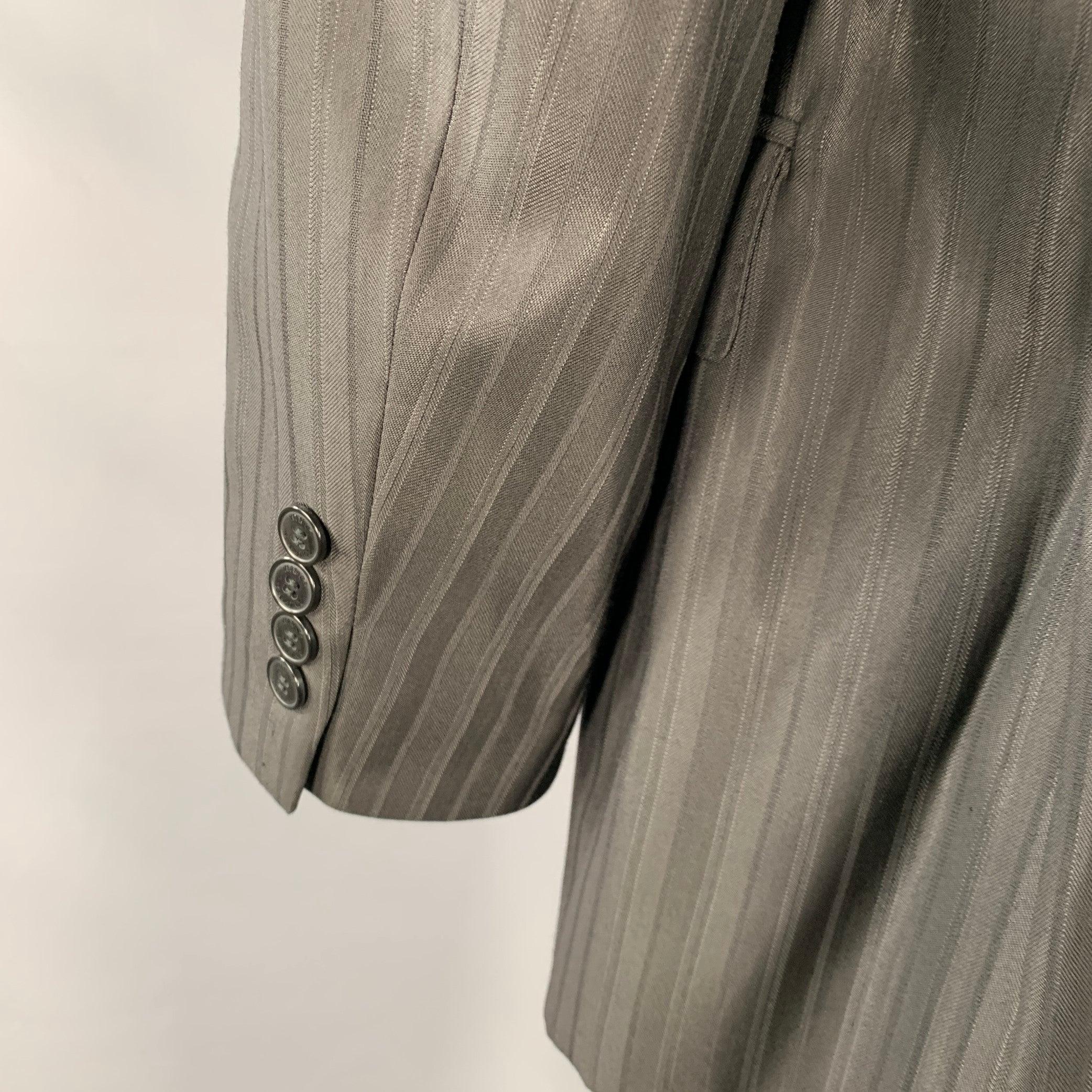 VERSACE COLLECTION Taglia 44 Abito a righe nere in misto viscosa con risvolto a tacca in vendita 2