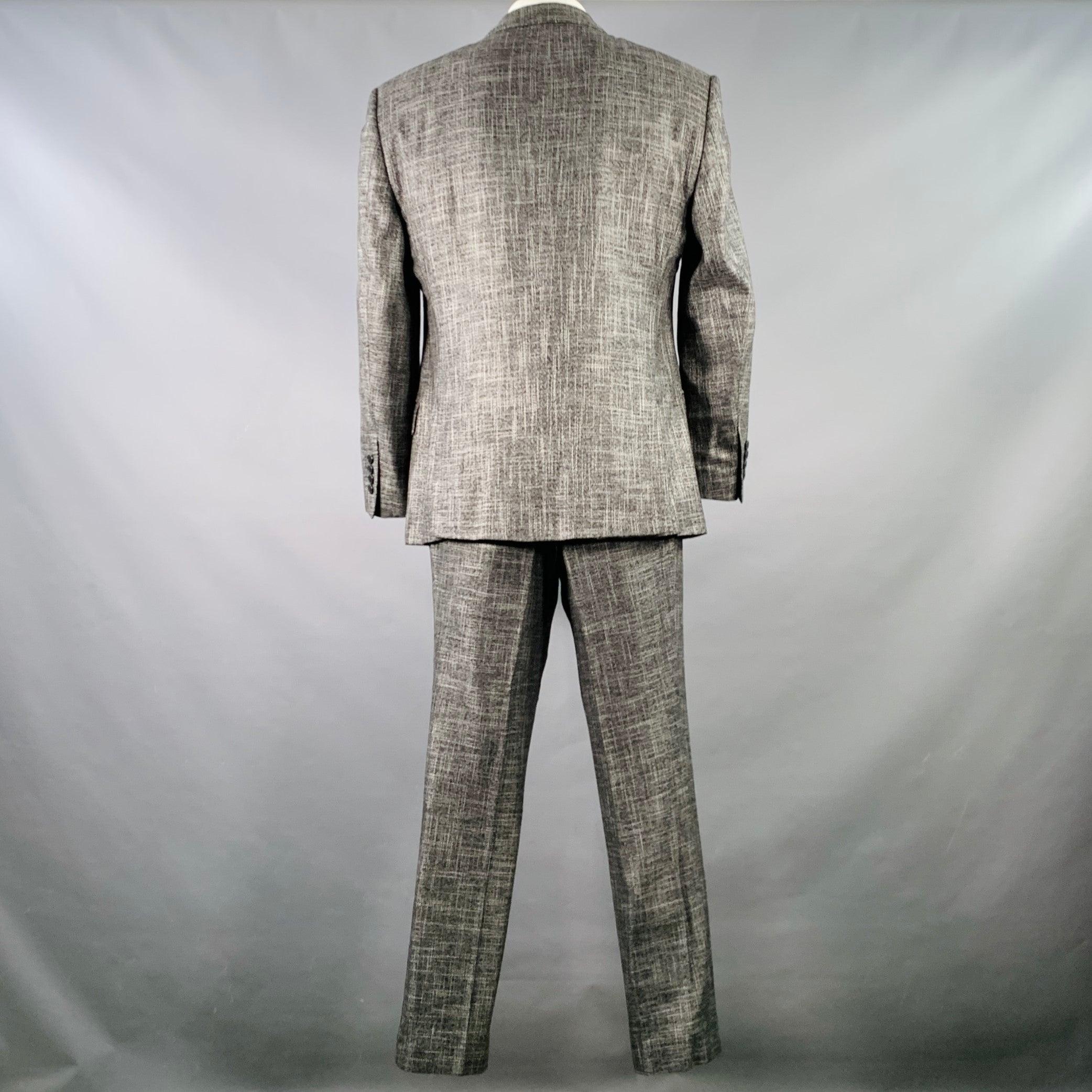 Gray VERSACE COLLECTION Size 46 Black White Woven Bamboo Single Breasted Suit