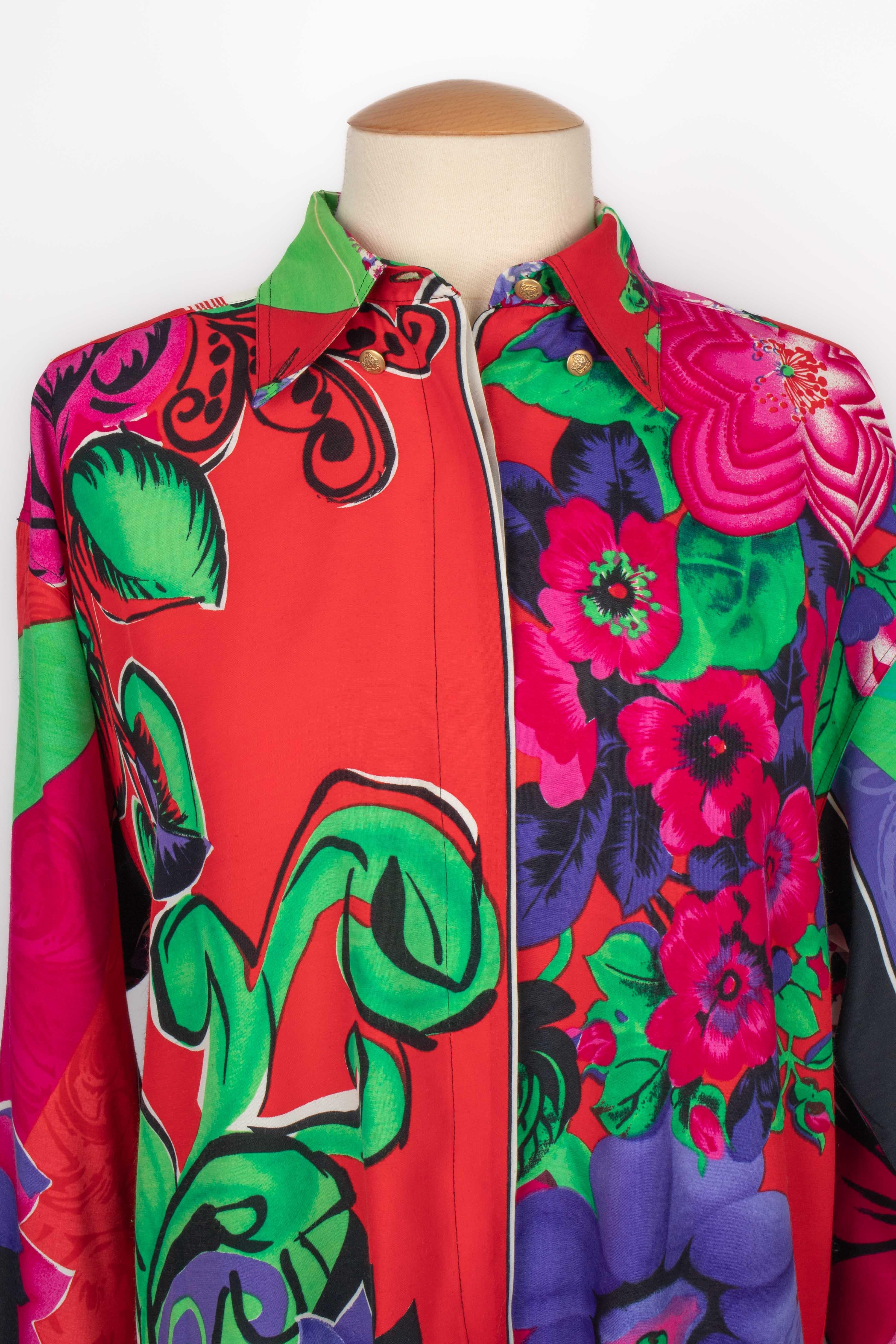 Versace colorful shirt For Sale 3