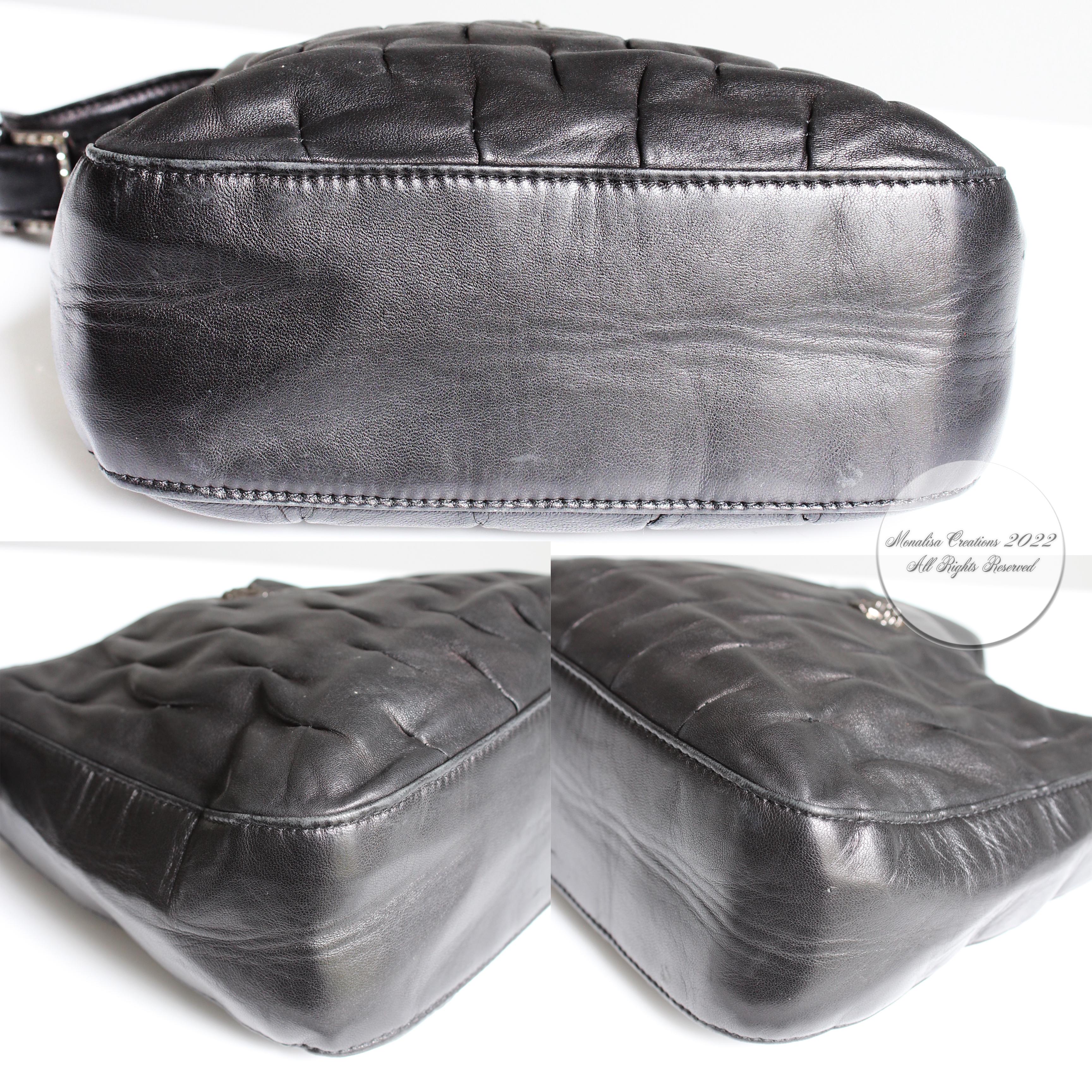 Versace Couture Evening Bag with Medusa Black Quilted Lambskin Leather 1990s 8