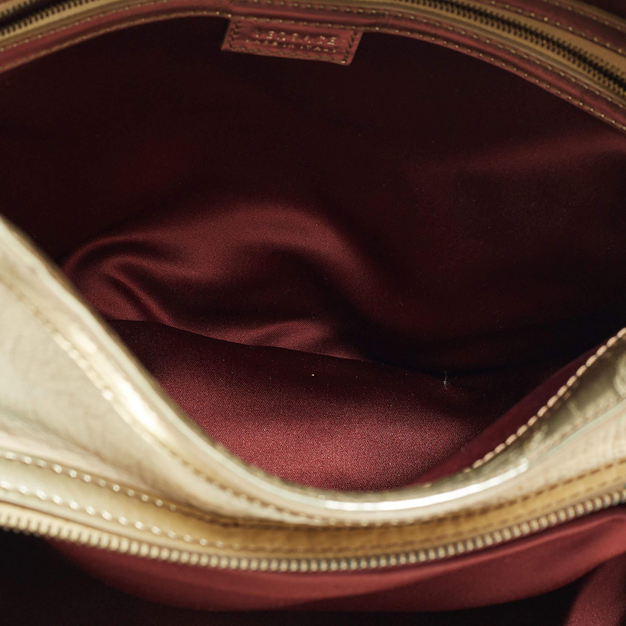 Versace Cream/Gold Leather Shoulder Bag For Sale 9