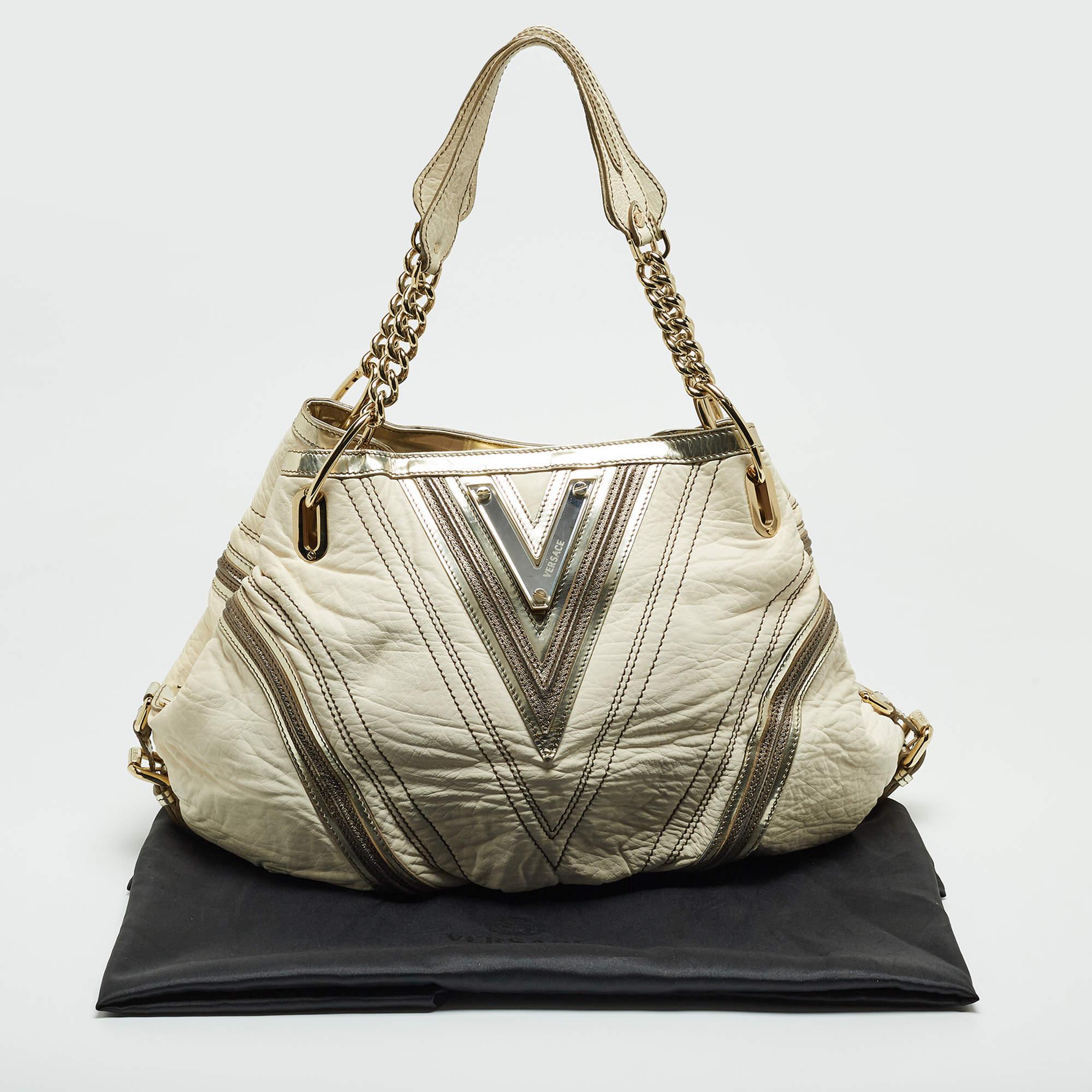 Versace Cream/Gold Leather Shoulder Bag For Sale 16