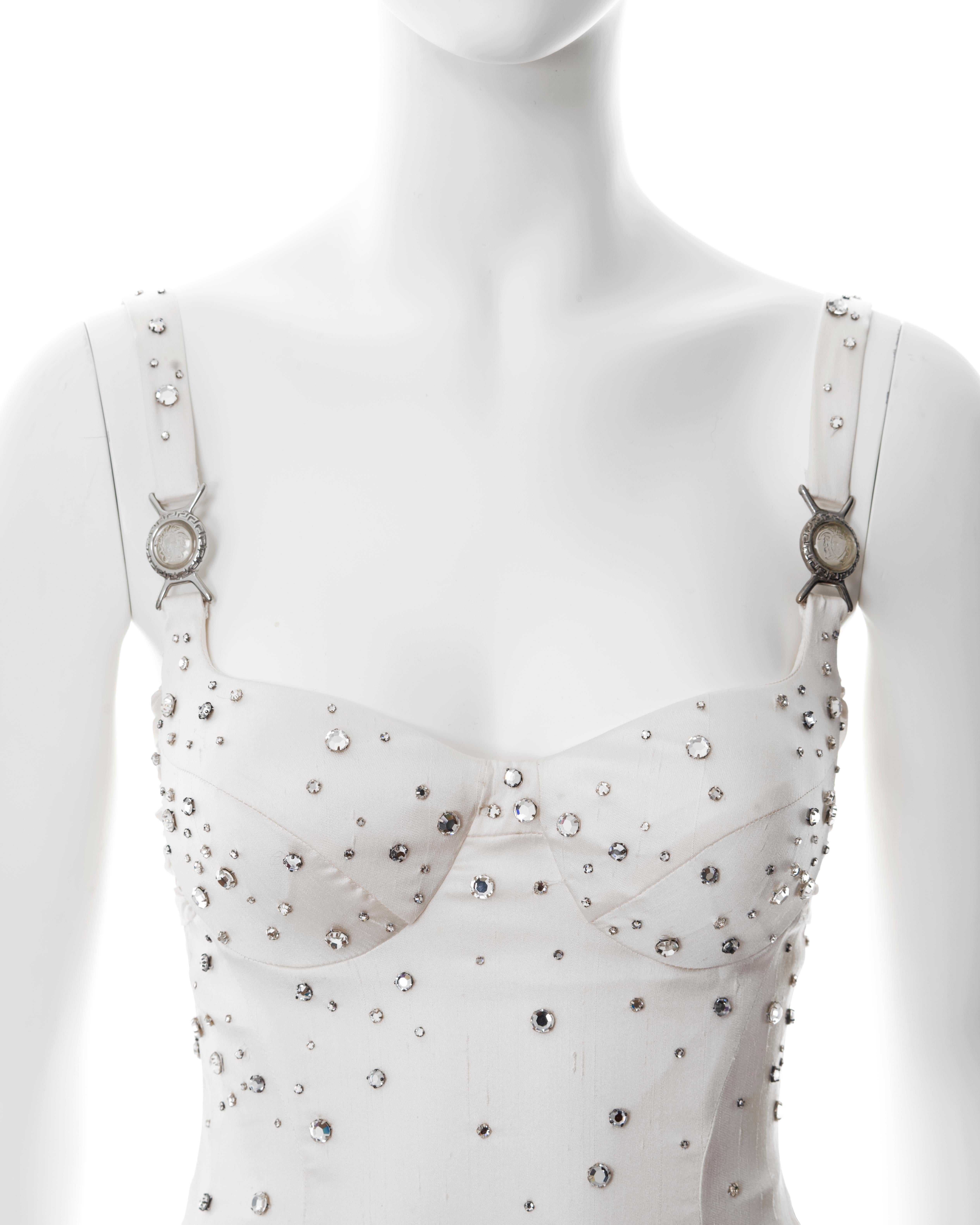 Versace Abendkleid aus elfenbeinfarbener Seide mit Kristallverzierungen, SS 2005 Damen im Angebot