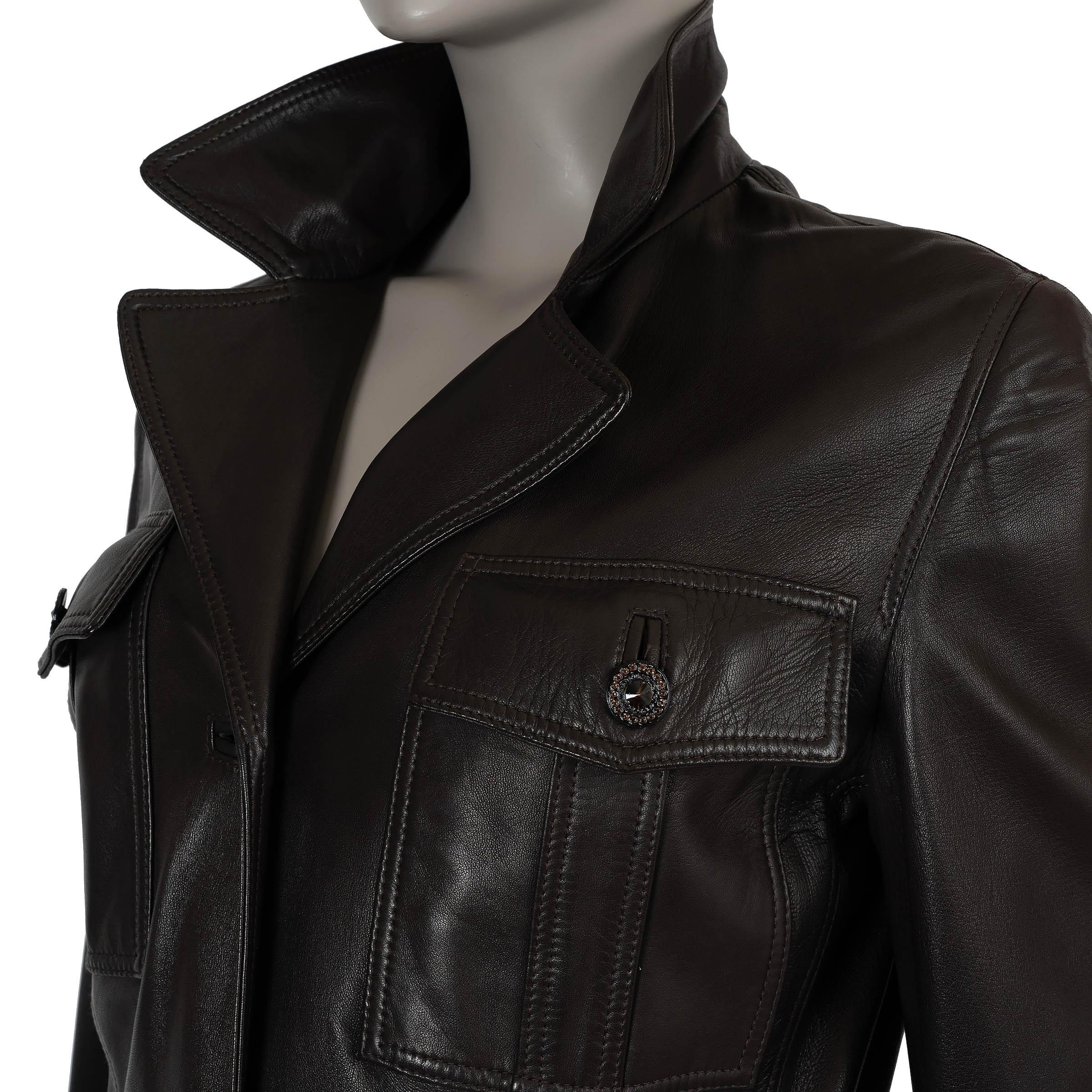 VERSACE dark brown 1990s LEATHER Coat Jacket 40 S In Good Condition For Sale In Zürich, CH