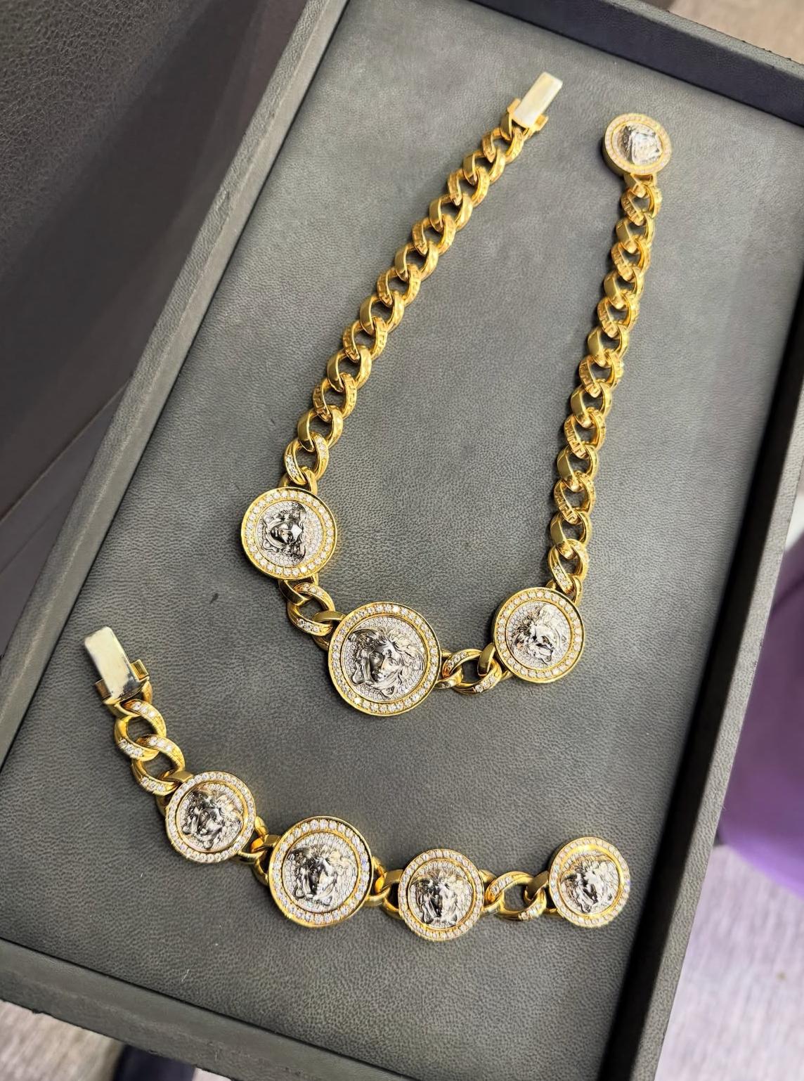Versace Diamond Link Bracelet and Necklace Set In Excellent Condition For Sale In New York, NY