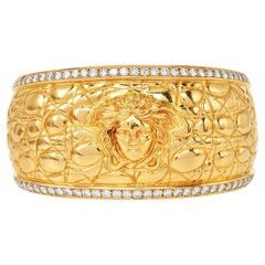 Pulsera brazalete Versace Diamond Medusa Open Cuff Amarillo 18k