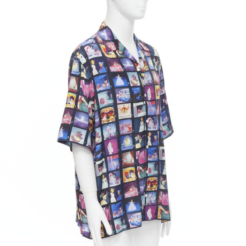 Gray VERSACE DISNEY Limited Edition Cinderella print short bowling shirt EU42 XL For Sale