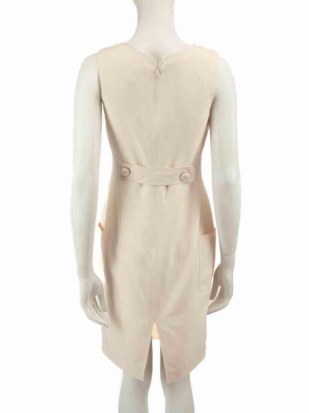 Robe fourreau Versace écrue avec poches, taille S Bon état - En vente à London, GB