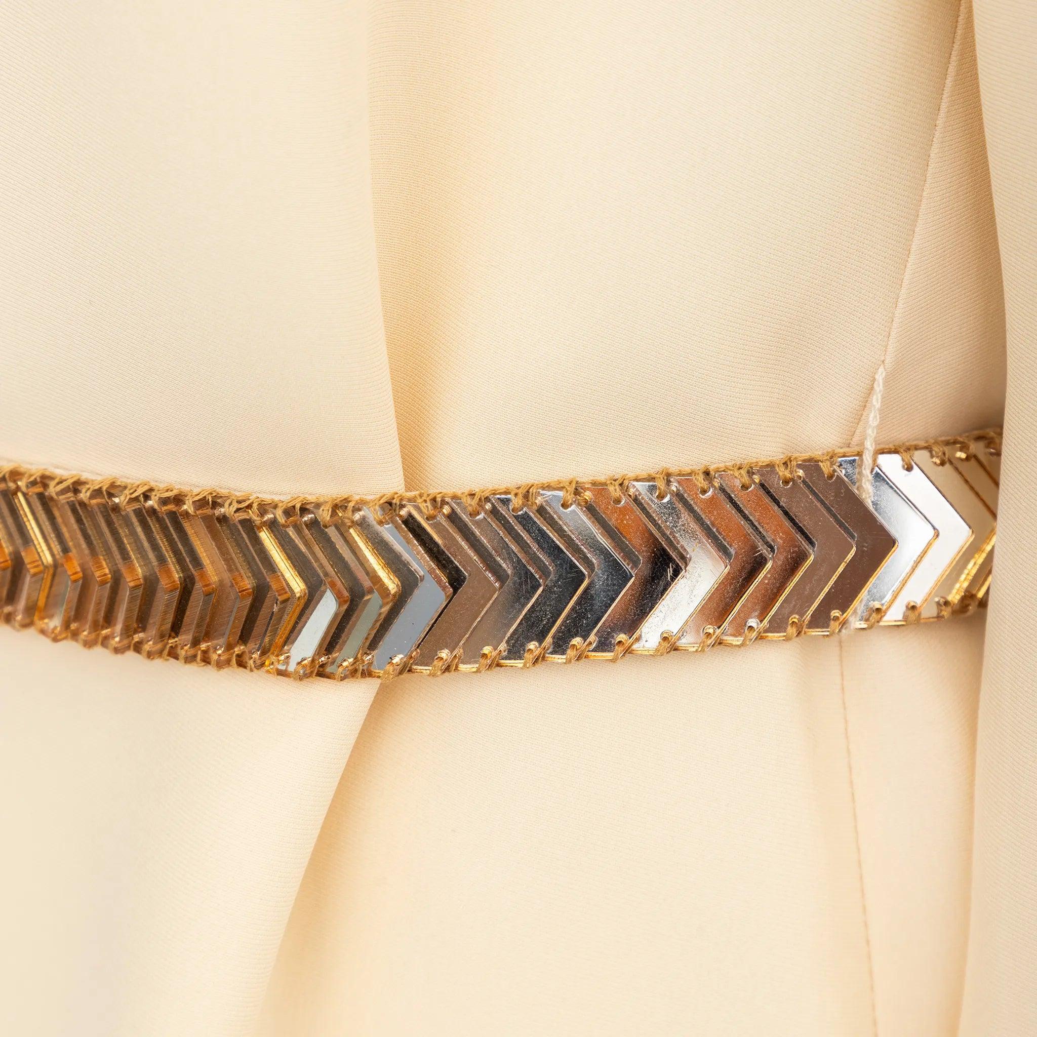 Mini robe avec ornements de Versace - '10 en vente 4