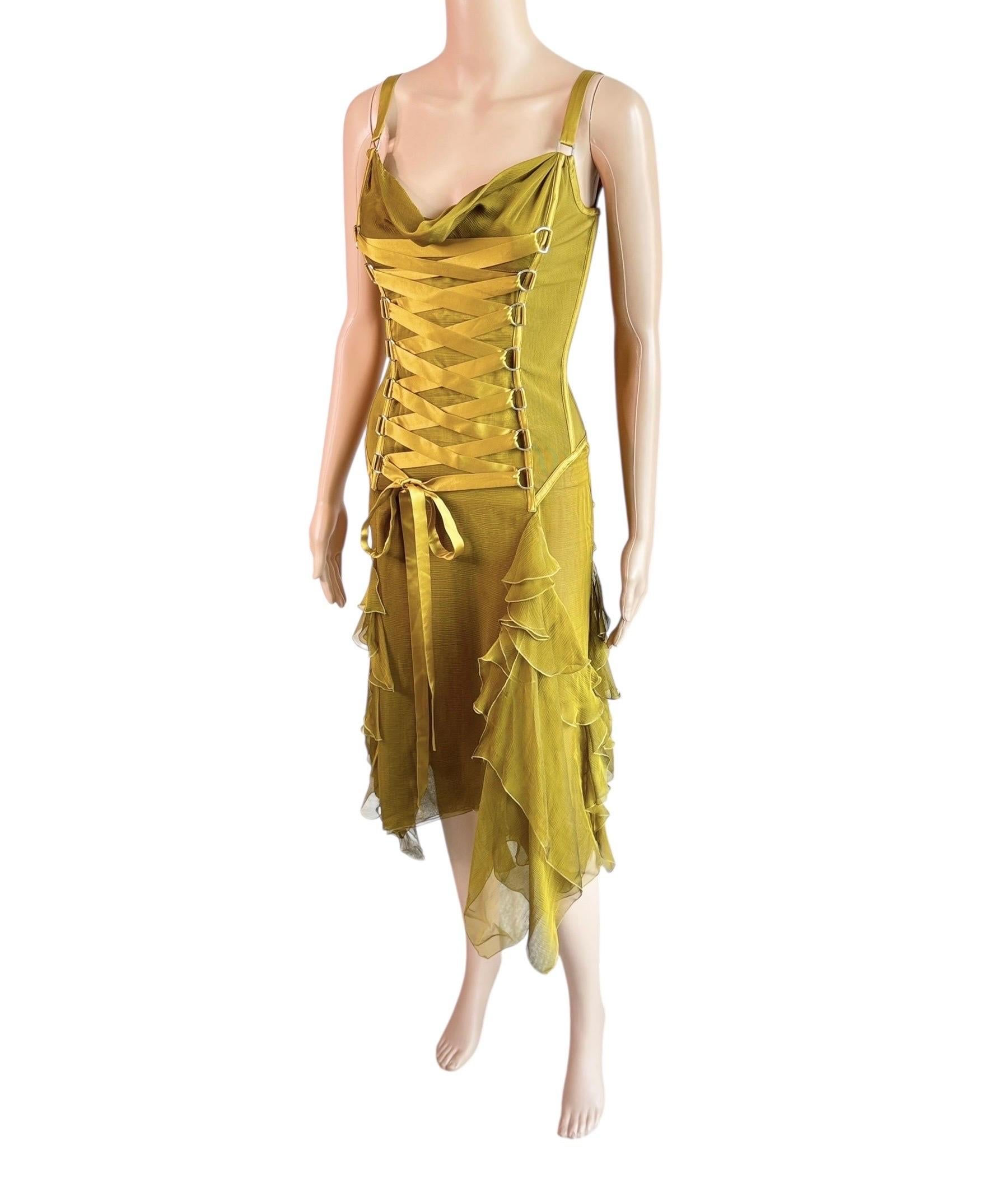 Versace A/I 2003: abito in chiffon di seta increspato con pizzo e increspature, con un'increspatura che si estende su tutta la lunghezza del corpo. in vendita 6