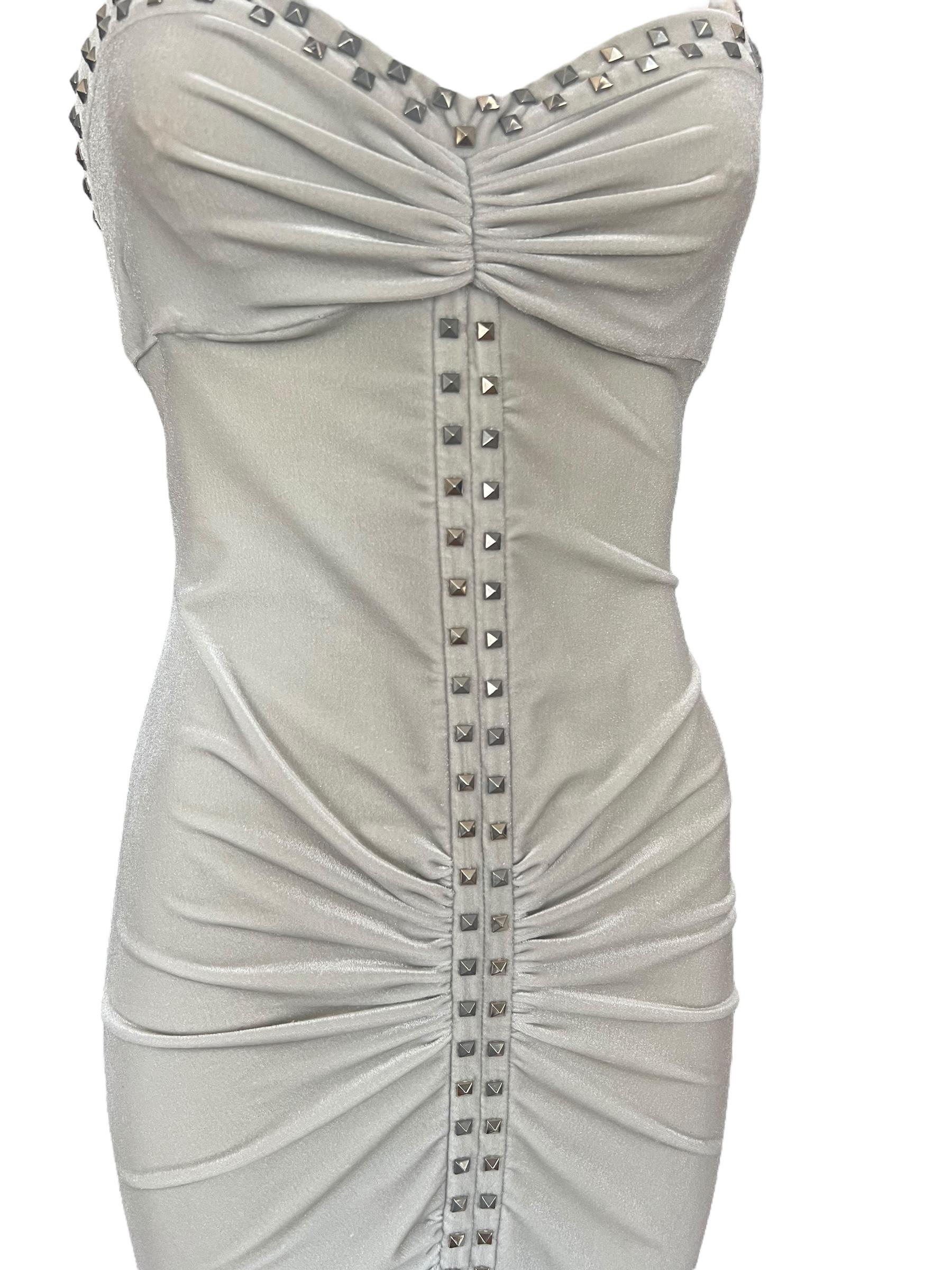 Versace A/I 2004 - Vestito bianco increspato con borchie 