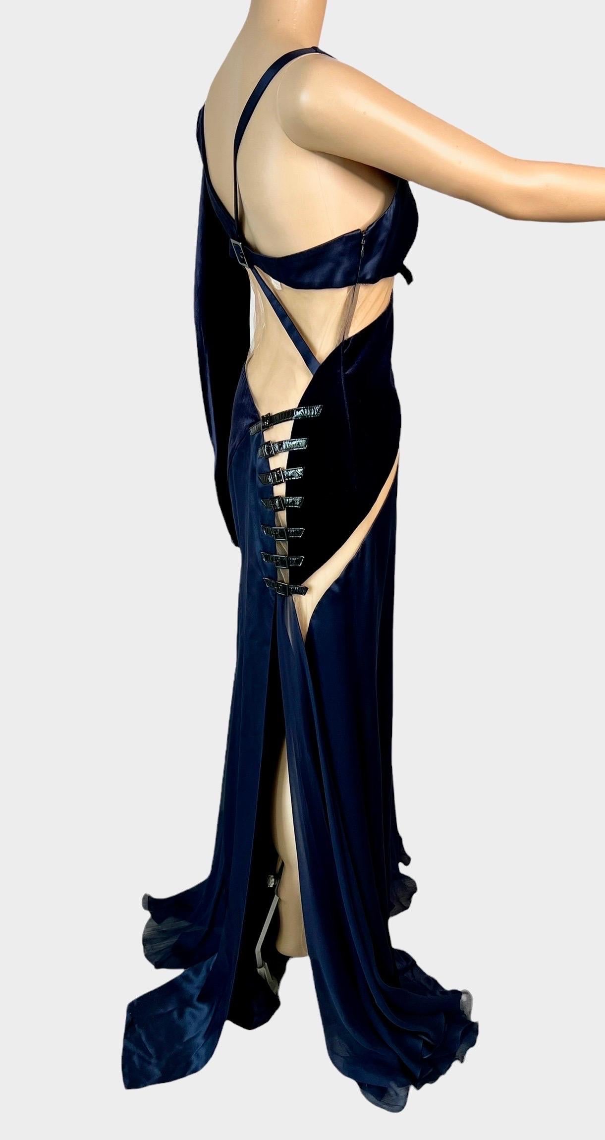 Versace F/W 2004 Pasarela Recorte Paneles Transparentes Detalle Hebilla Vestido de Noche Negro en venta