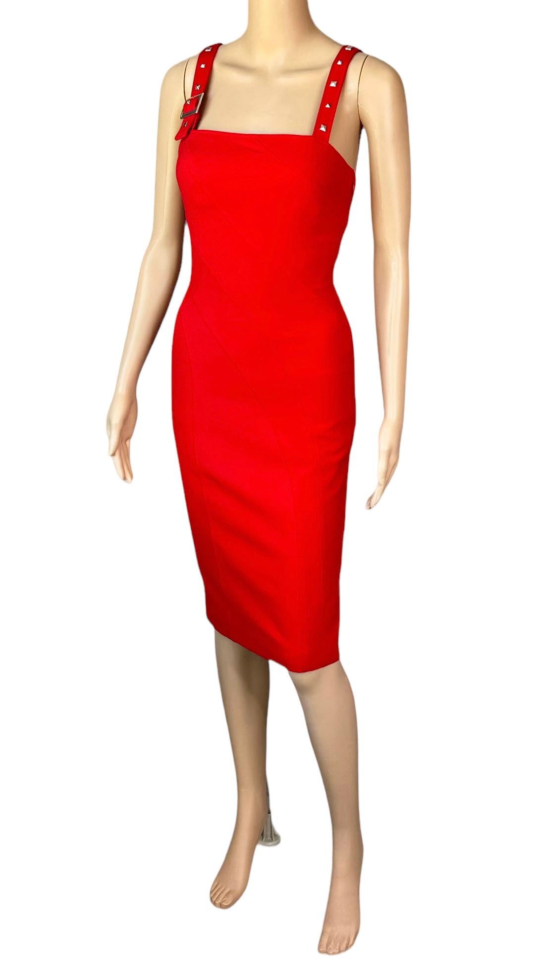 Women's Versace F/W 2004 Runway Embellished Buckle Studded Detail Red Evening Dress For Sale