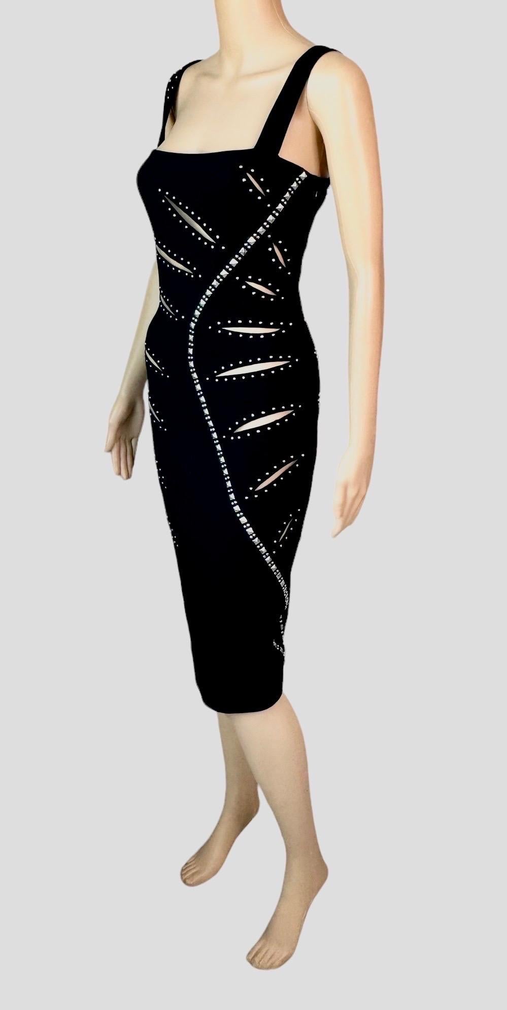 Versace F/W 2004 Runway Embellished Sheer Cutouts Studded Detail Evening Dress In Good Condition For Sale In Naples, FL