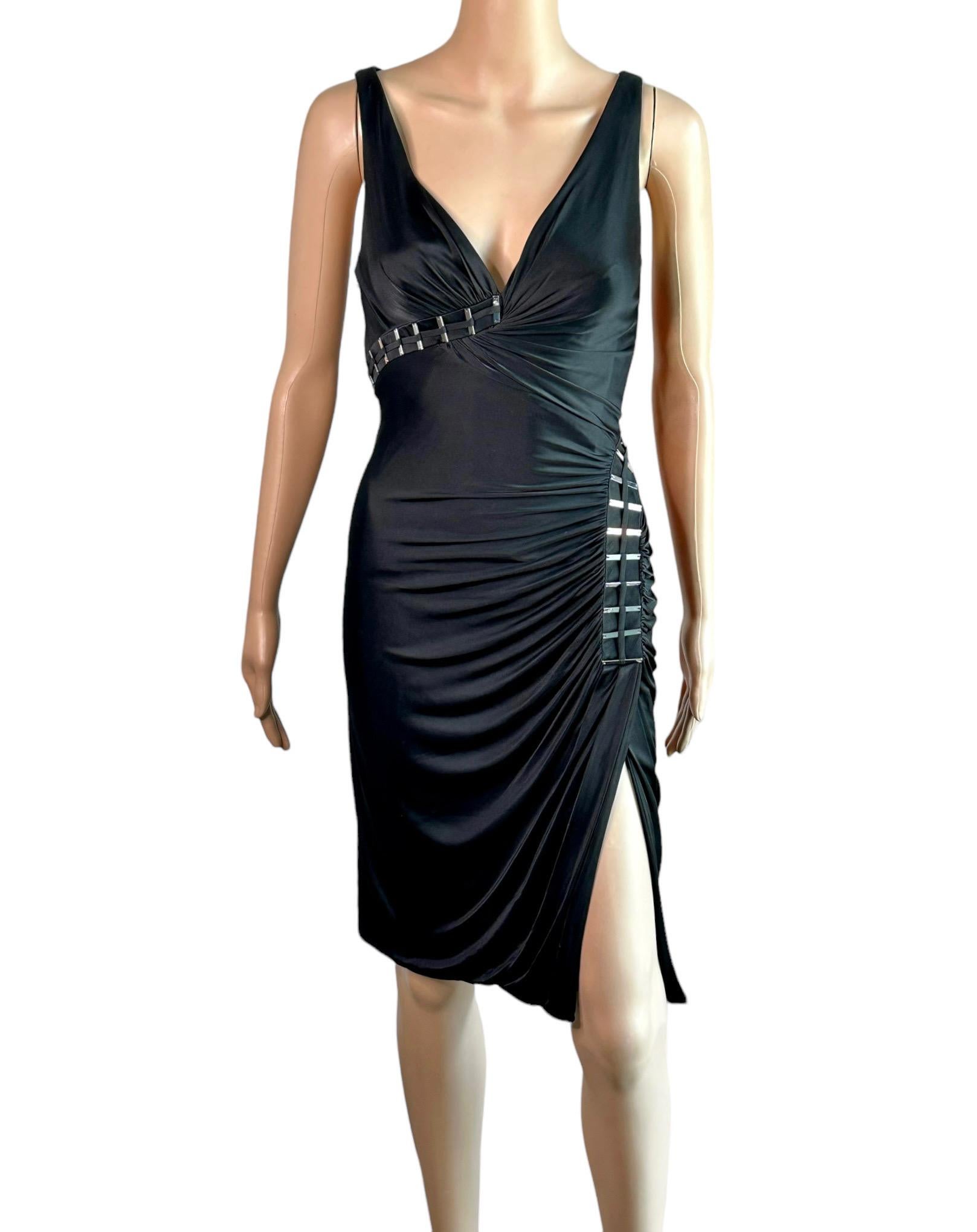 Versace F/W 2009 Embellished Plunging Neckline Open Back Black Dress In Good Condition For Sale In Naples, FL