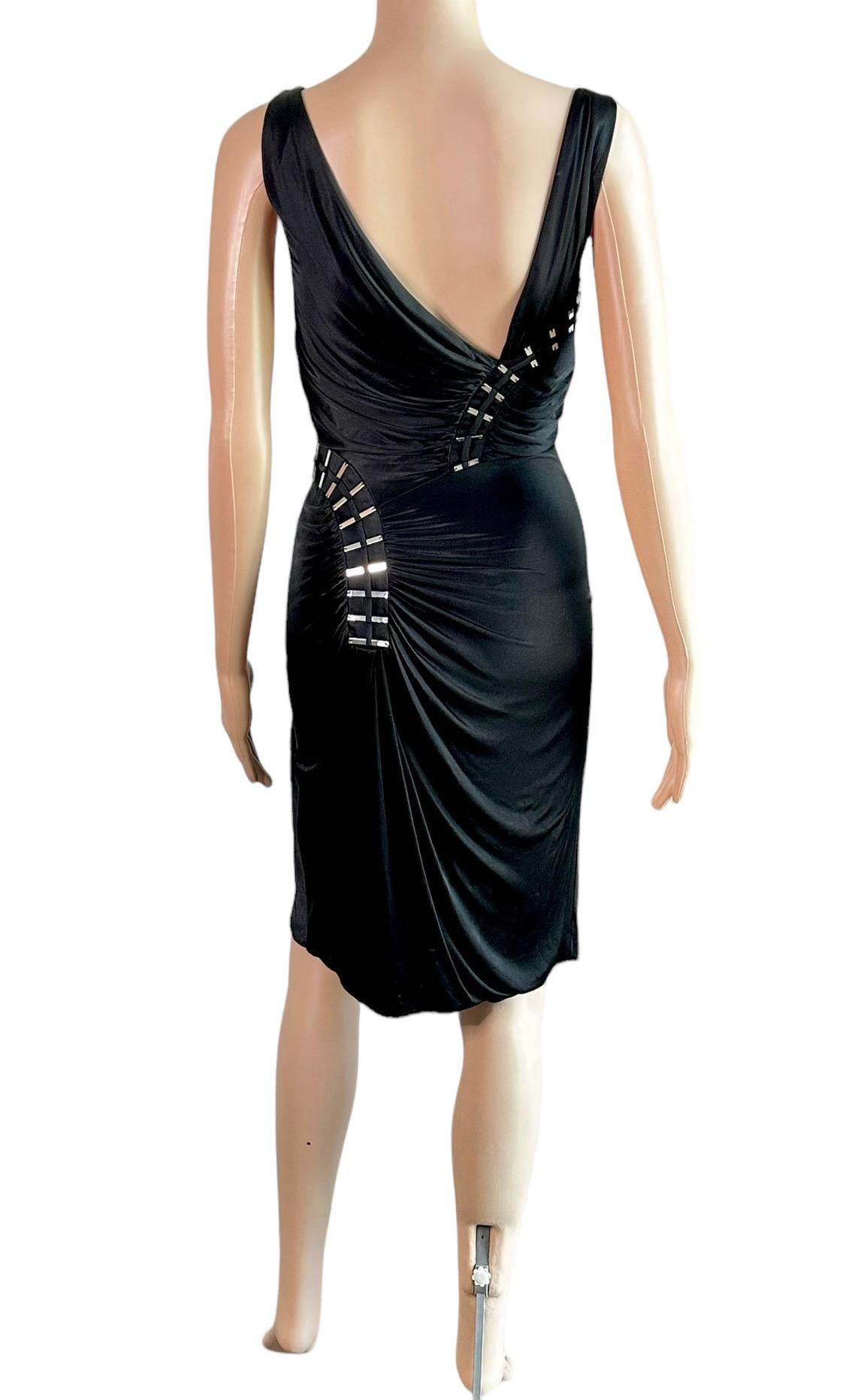 Versace F/W 2009 Embellished Plunging Neckline Open Back Black Dress For Sale 2