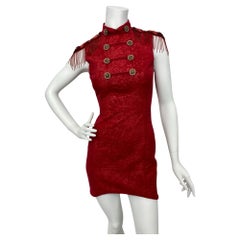 Versace Autunno 2014 Look 15 - Mini Abito Militare con Arazzo Rosso Sz: 36-38