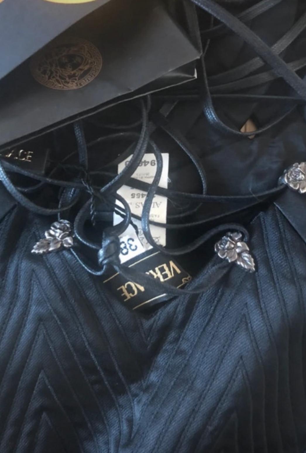 Versace, a house synonymous with bold, seductive glamour, has long been a pioneer of powerful femininity in fashion. Under the creative direction of Donatella Versace in the early 2000s, the brand continued to push boundaries with structured