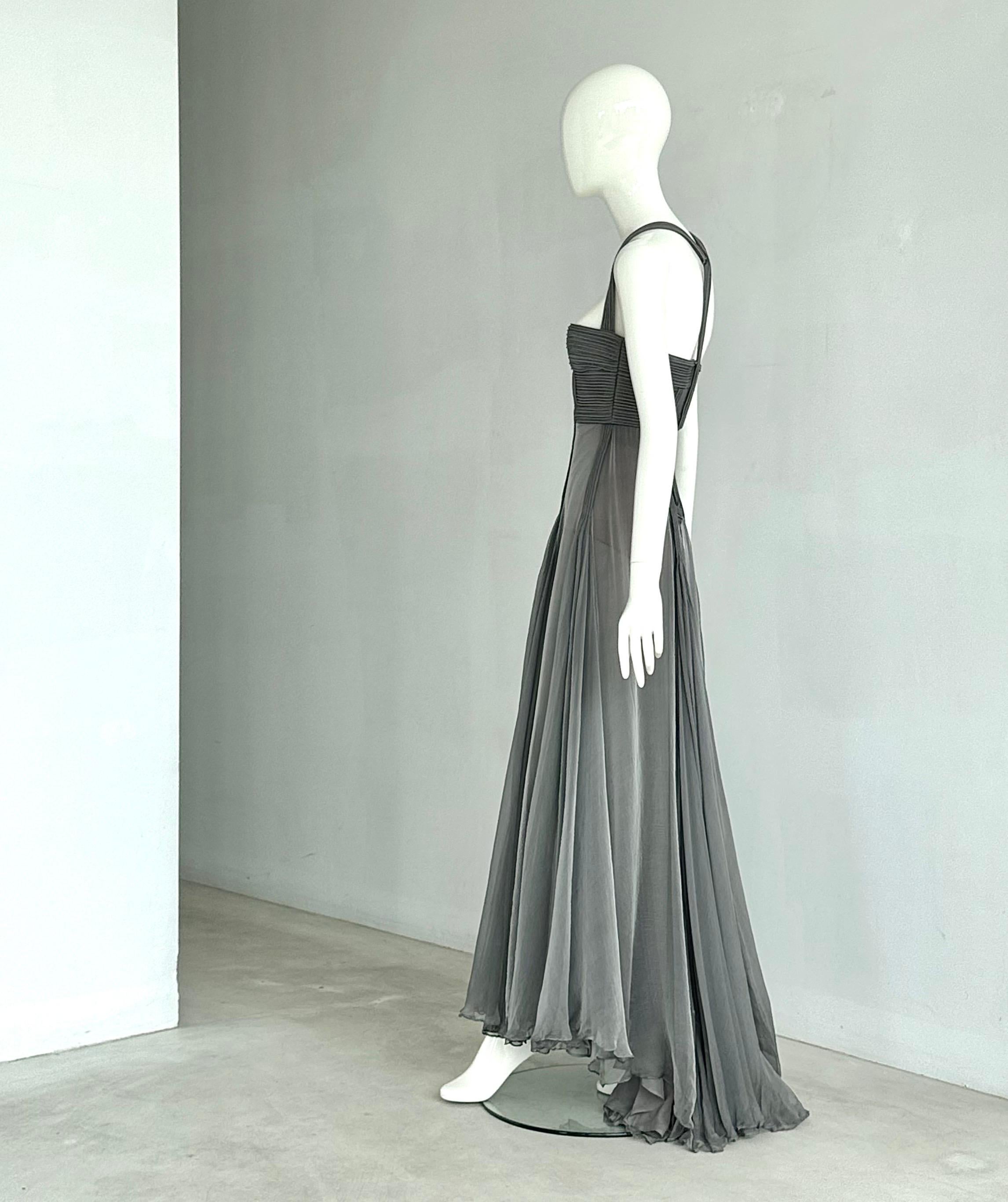 Vestido de seda de la pasarela Versace Otoño Invierno 2007 de Donatella Versace en venta 7
