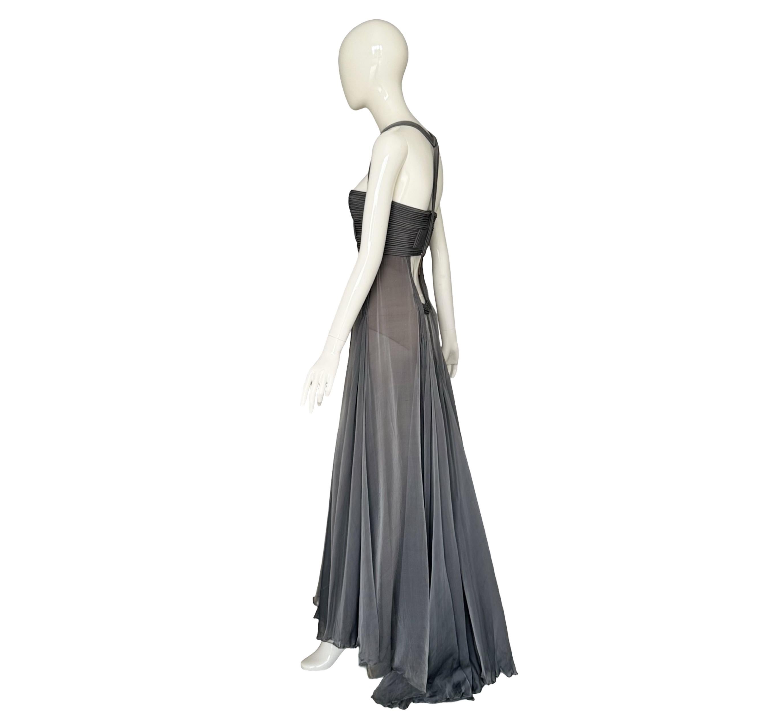 Vestido de seda de la pasarela Versace Otoño Invierno 2007 de Donatella Versace en venta 1