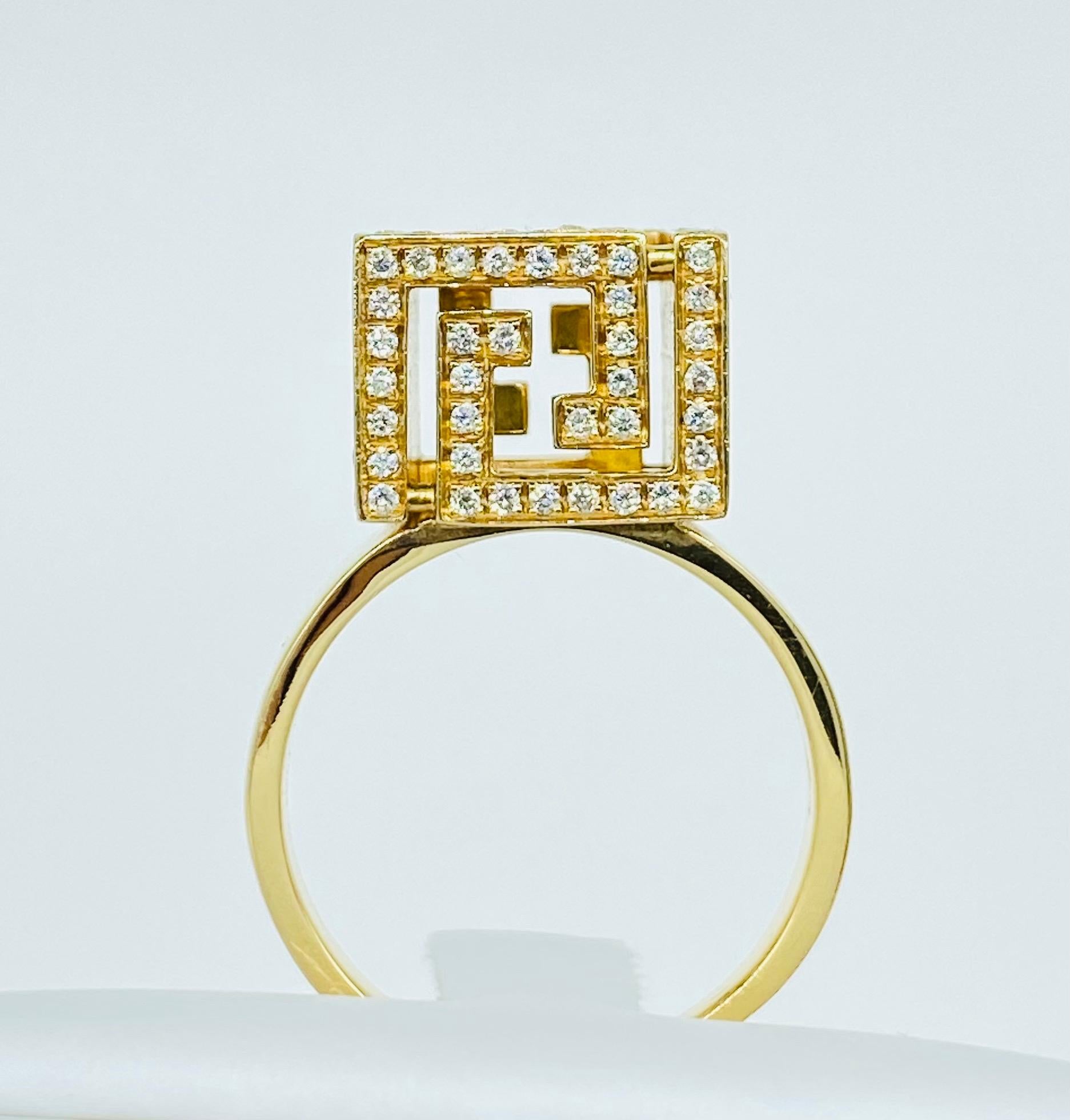 Versace Fine Jewelry Greek Key Cube VVS Diamond Engagement Ring For Sale 1