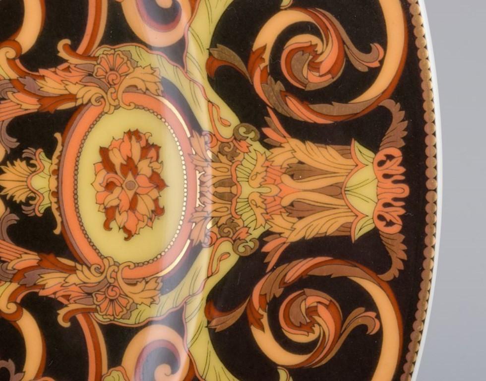 Versace for Rosenthal, Large Barocco Porcelain Dish, Late 20th C In Excellent Condition In Copenhagen, DK