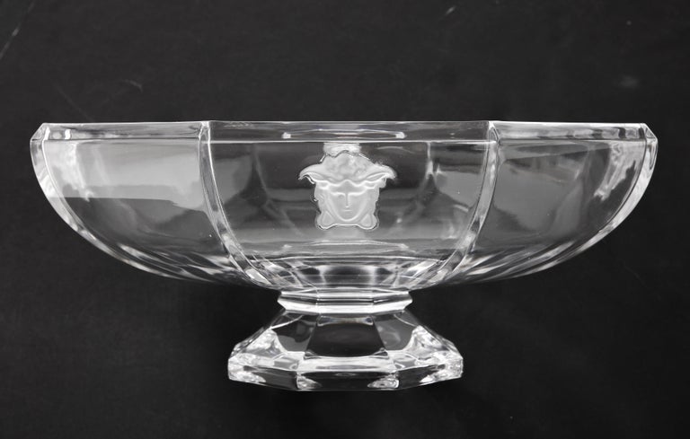 VERSACE メデューサ　クリスタル　フルーツボウル Versace For Rosenthal Medusa Crystal Bowl For Sale at 1stDibs