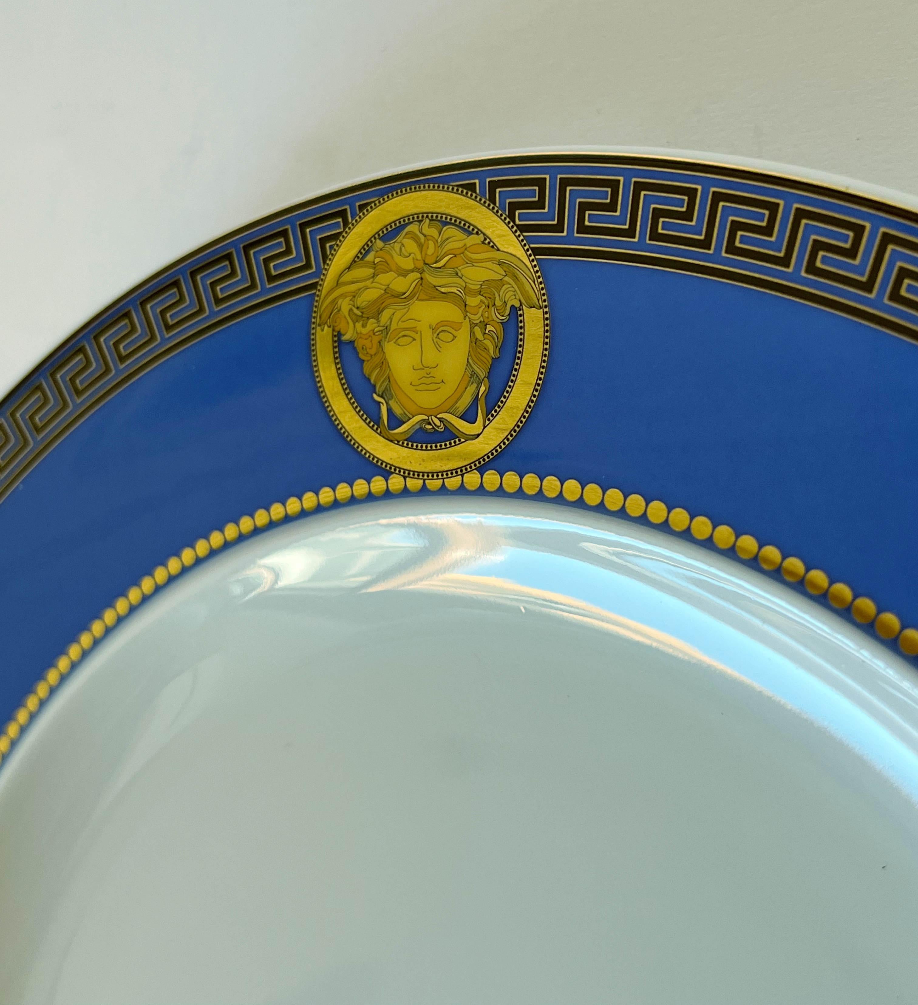 Porzellanteller von Versace für Rosenthal im Angebot 1