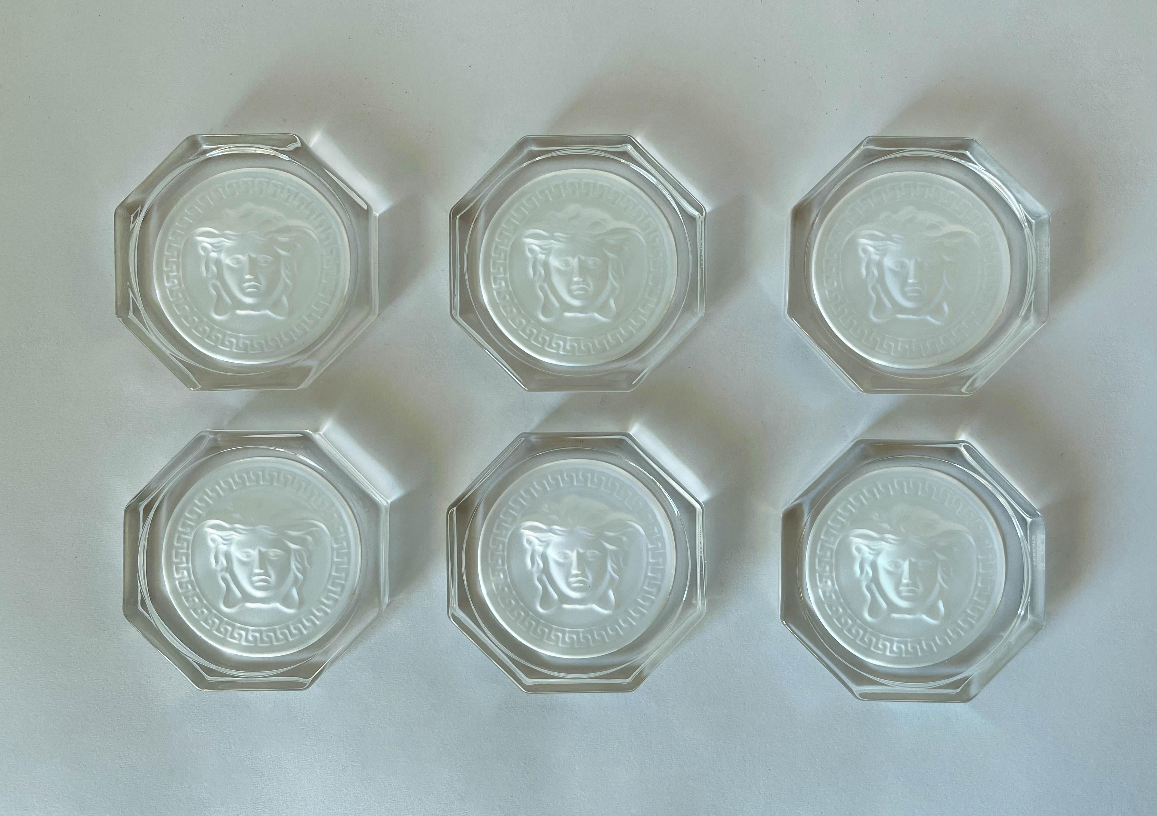 Lot de 6 sous-verres ou cendriers en cristal irisé 