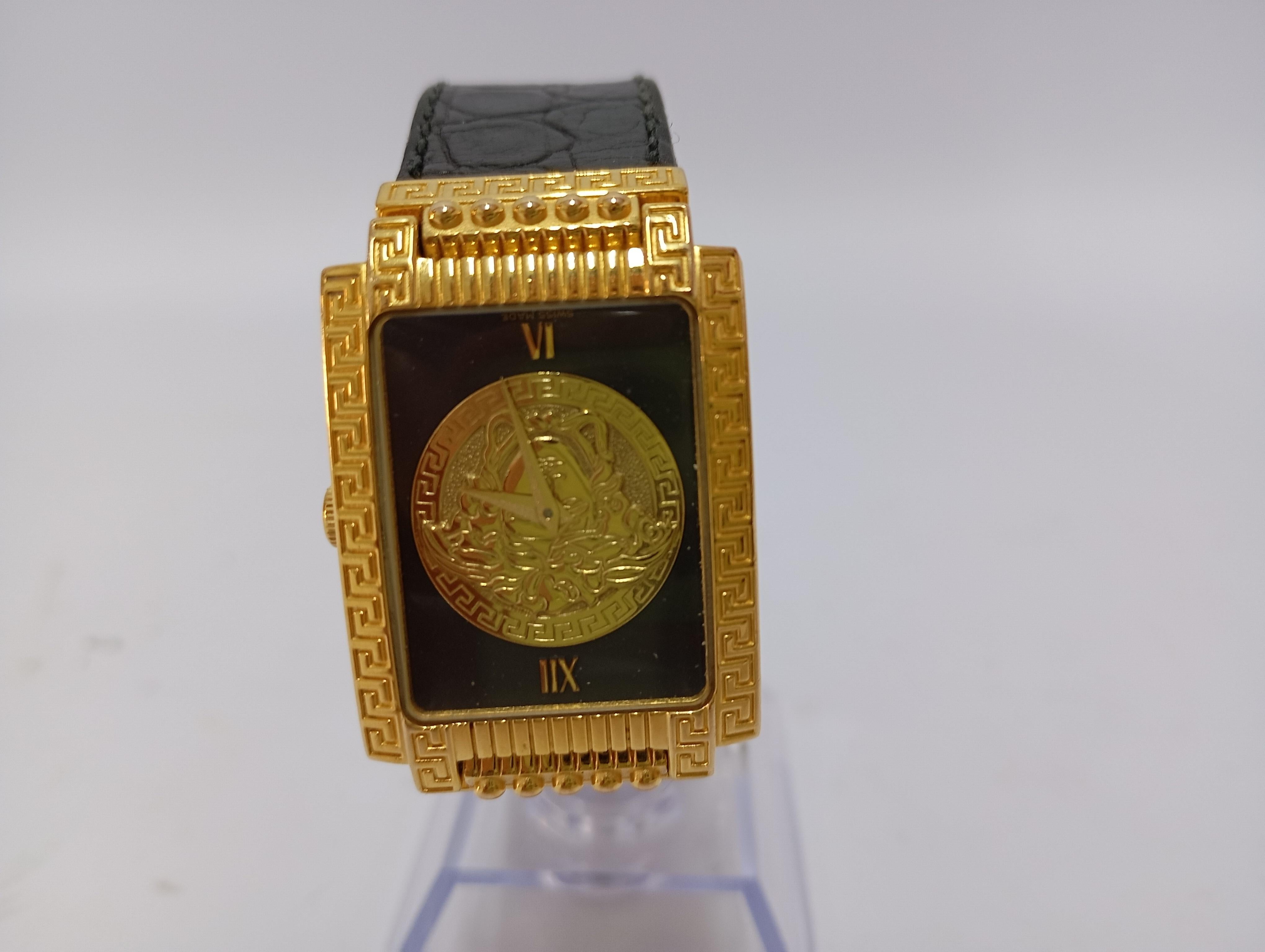Versace im Angebot 1