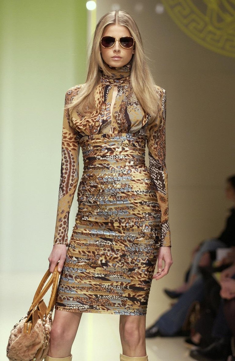 Versace FW 2005 Runway Silk Backless Halter Dress as seen on Demi Moore It.  42 For Sale at 1stDibs
