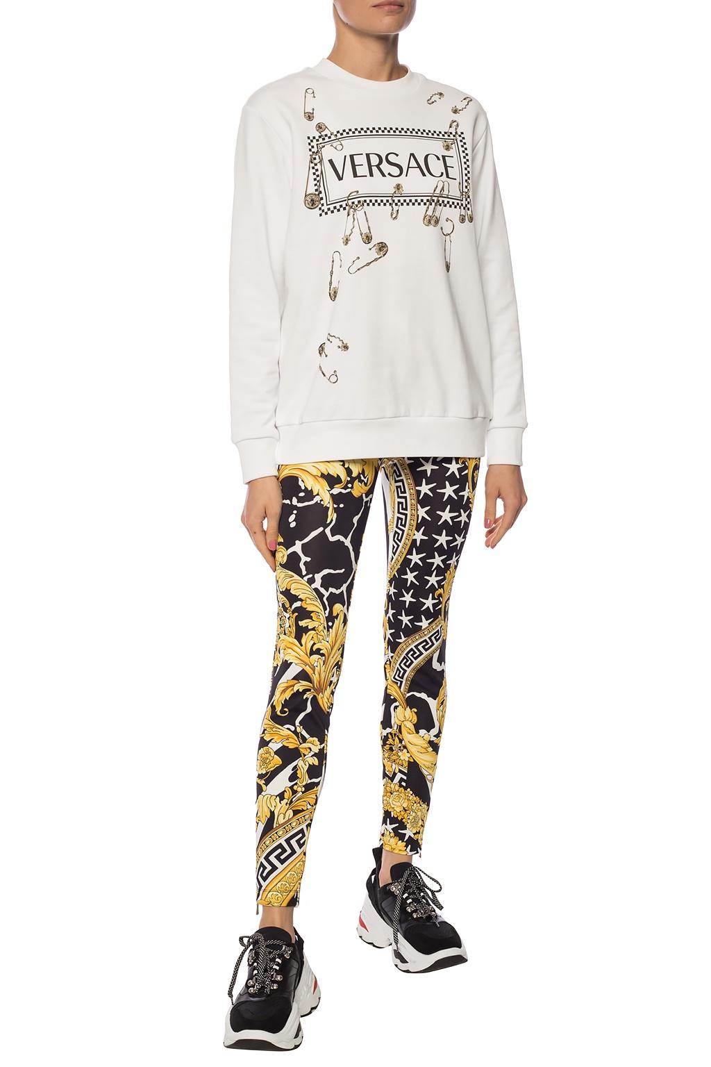 Versace FW19 Savage Barocco Print Formal Knit Leggings

These Versace leggings feature the Savage Barocco print, belt loops, and high waist. Brand new with tags. Made in Italy.

Size: 36 (IT)

Composition:
96% Viscose, 4% Elastane