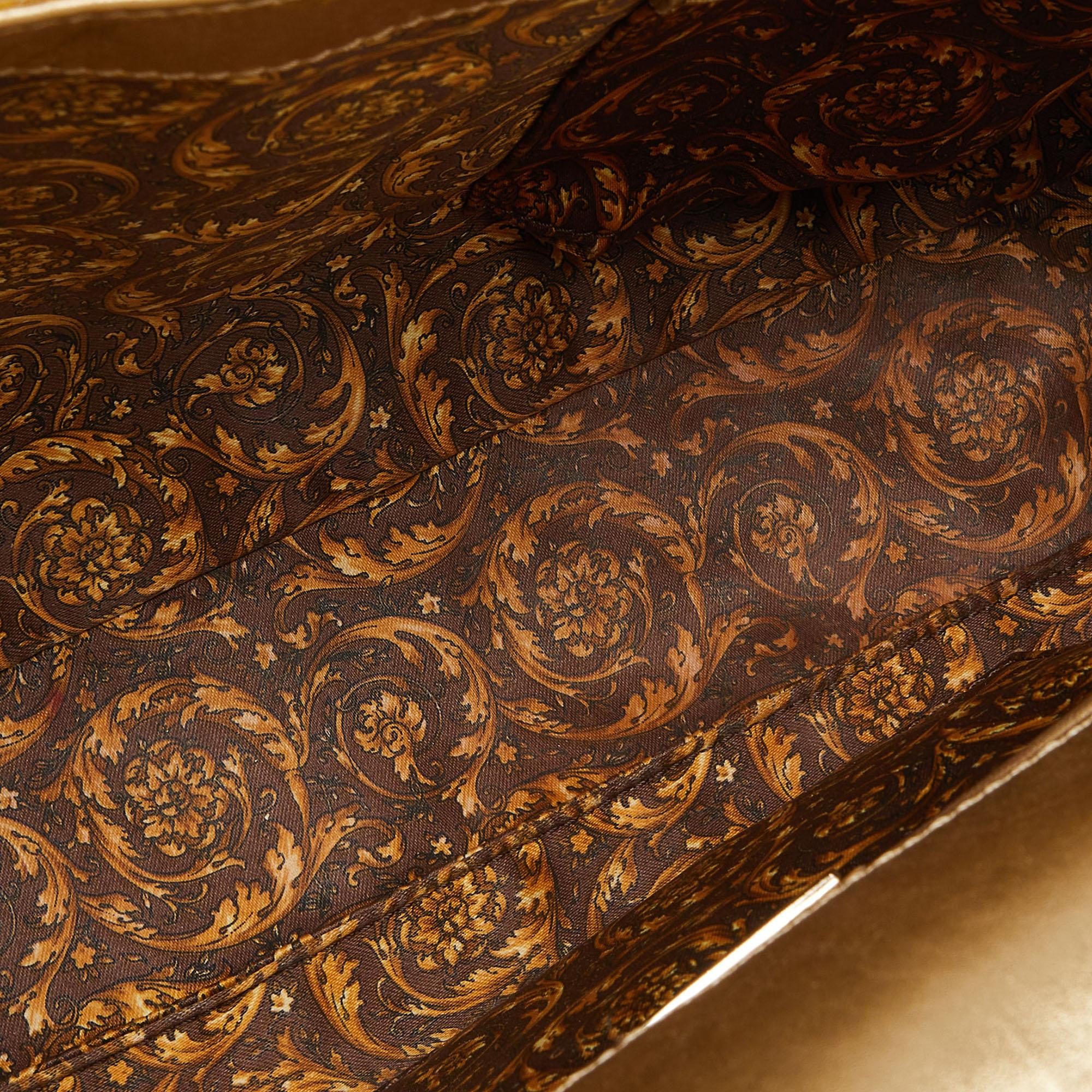 Versace Gold Barocco Leather Vanitas Medea Shoulder Bag For Sale 1