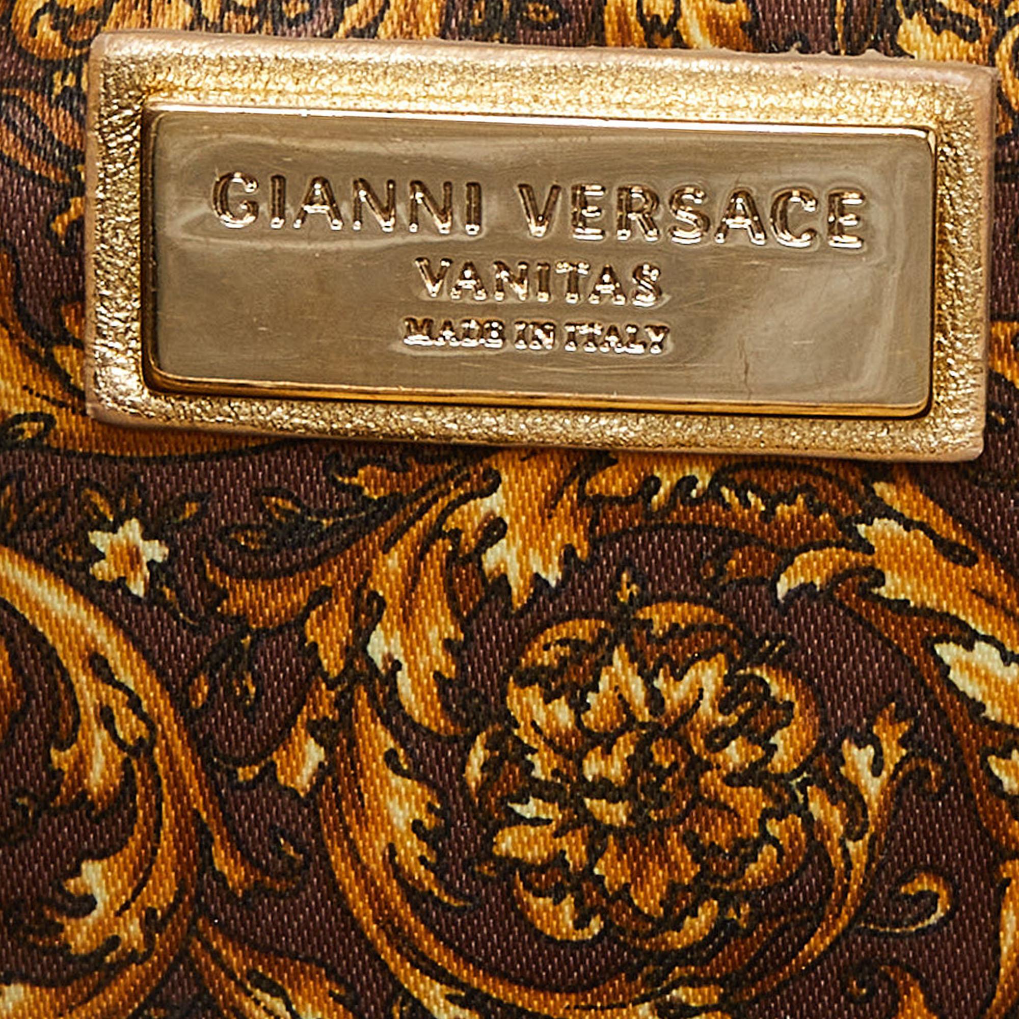 Versace Gold Barocco Leather Vanitas Medea Shoulder Bag For Sale 4