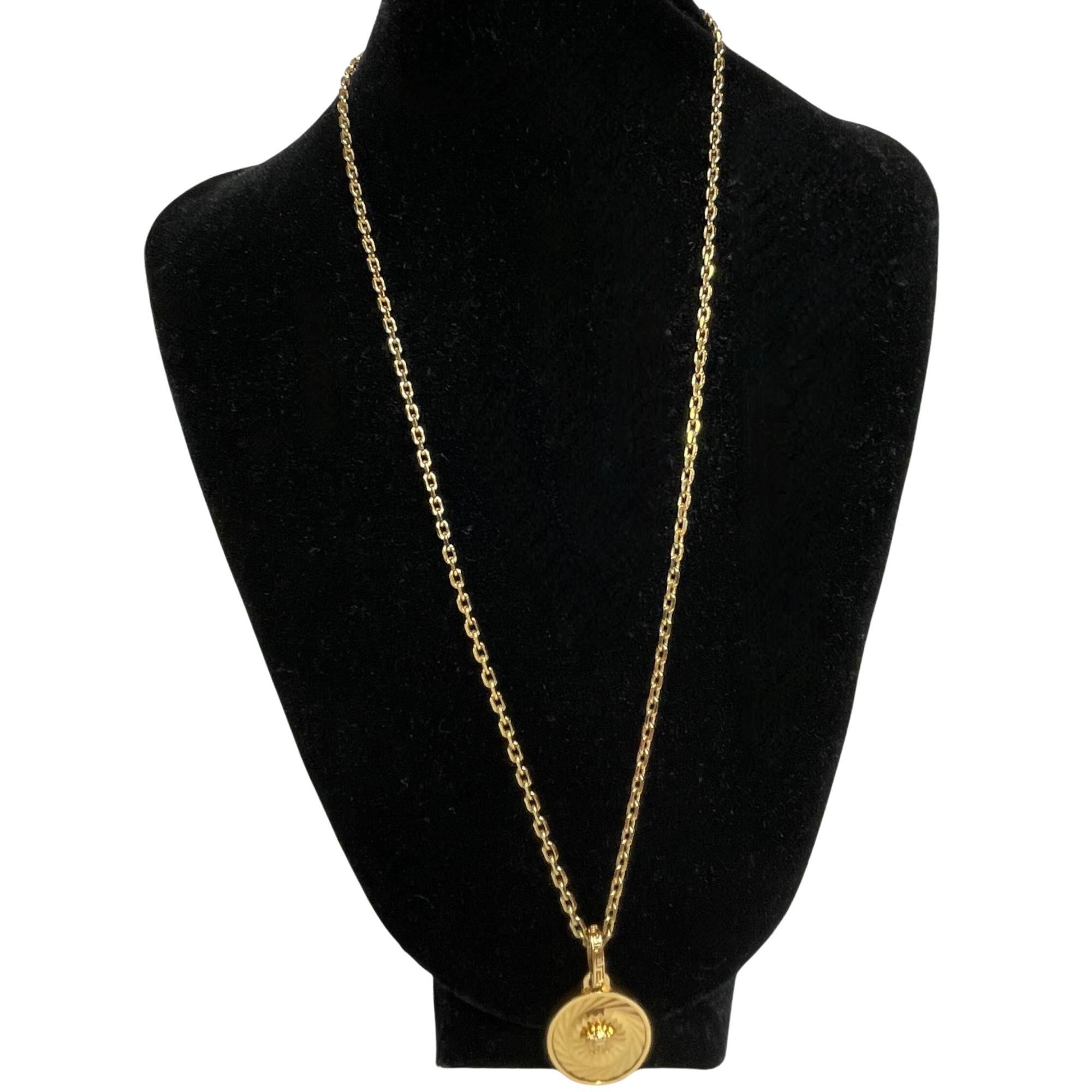 versace pendant gold