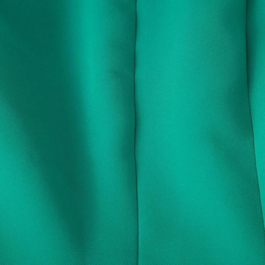 Versace Green Medusa Buckle Knee Length Dress Size S Bon état à London, GB