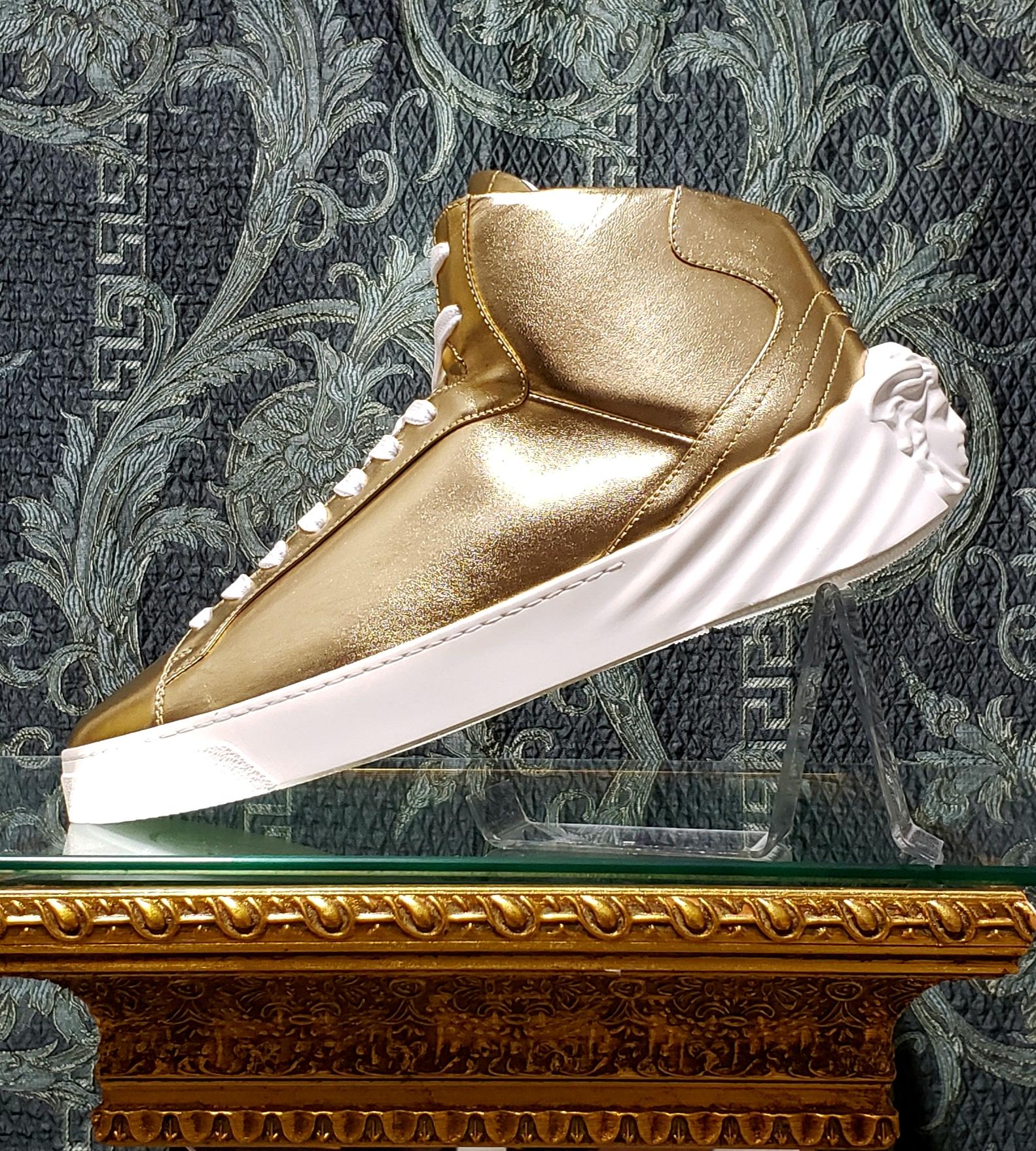 VERSACE HIGH -TOP METALLIC LEATHER SNEAKERS w/WHITE MEDUSA SOLE 41 For Sale 1