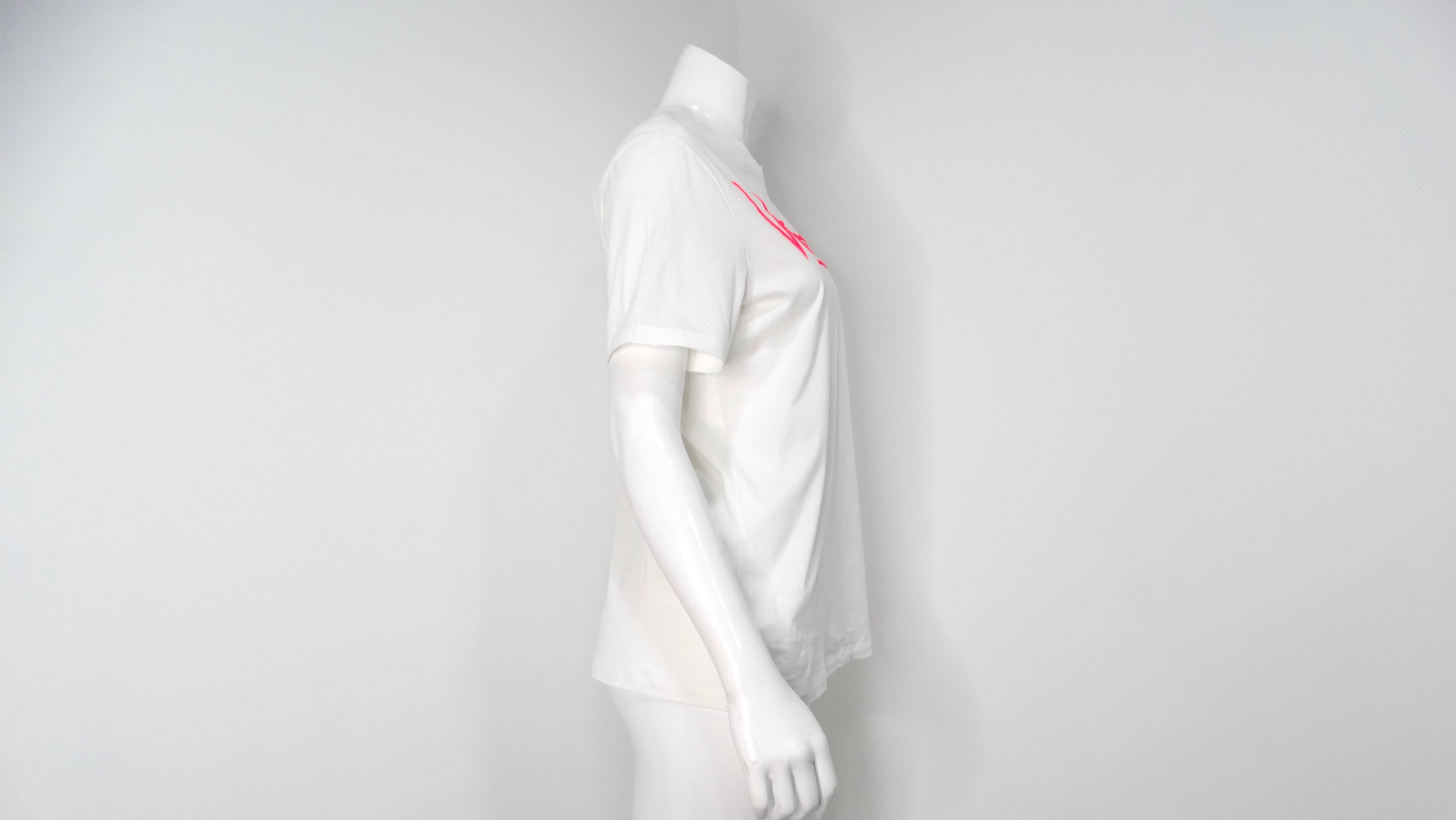 Women's Versace Hot Pink Embroidered White Cotton T-Shirt For Sale