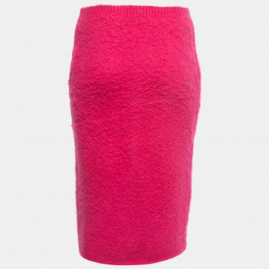 Versace Hot Pink Mohair-Mischung stricken Bleistiftrock S im Zustand „Gut“ im Angebot in Dubai, Al Qouz 2