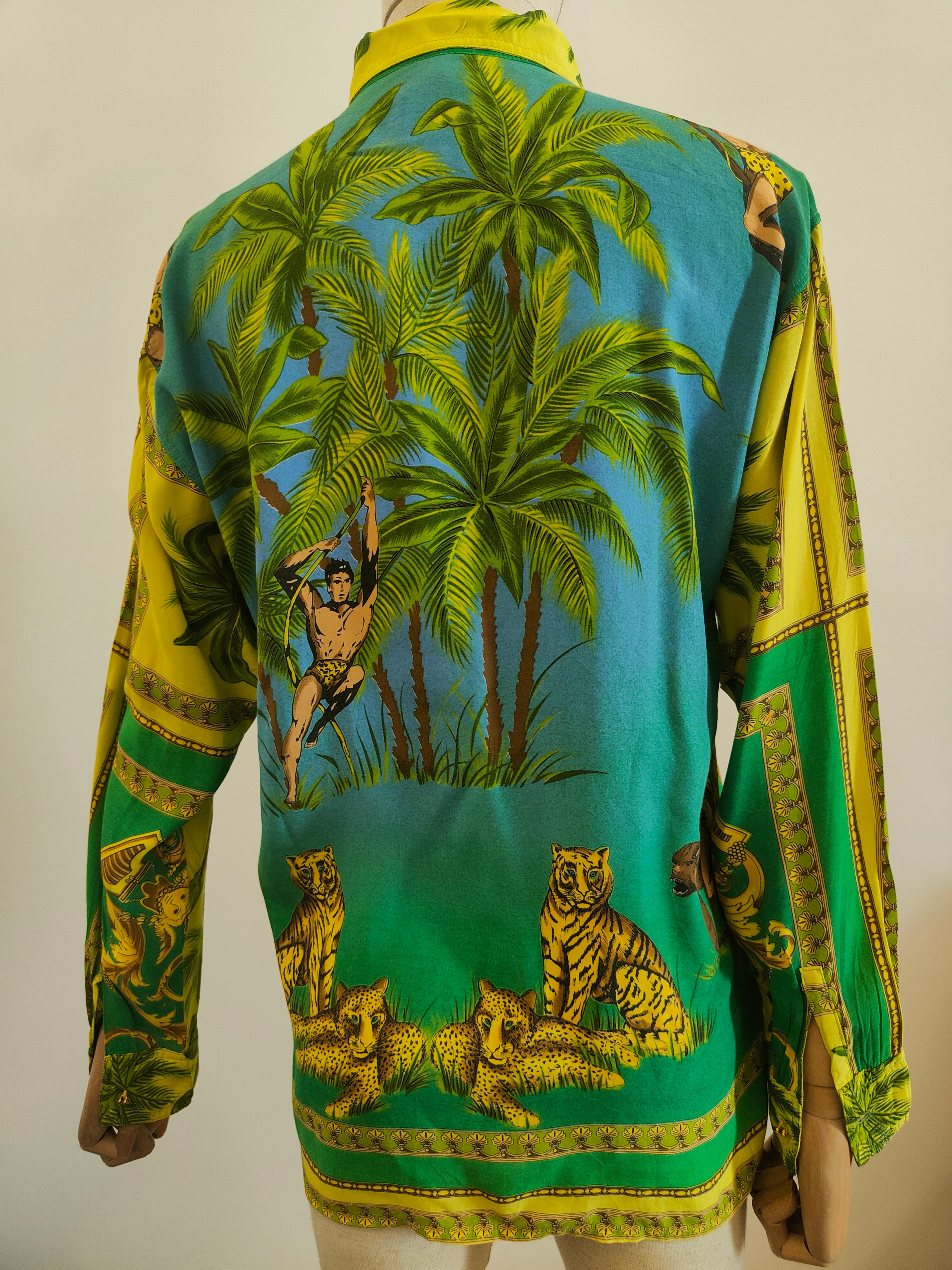 Versace iconic cotton Tarzan shirt For Sale 1